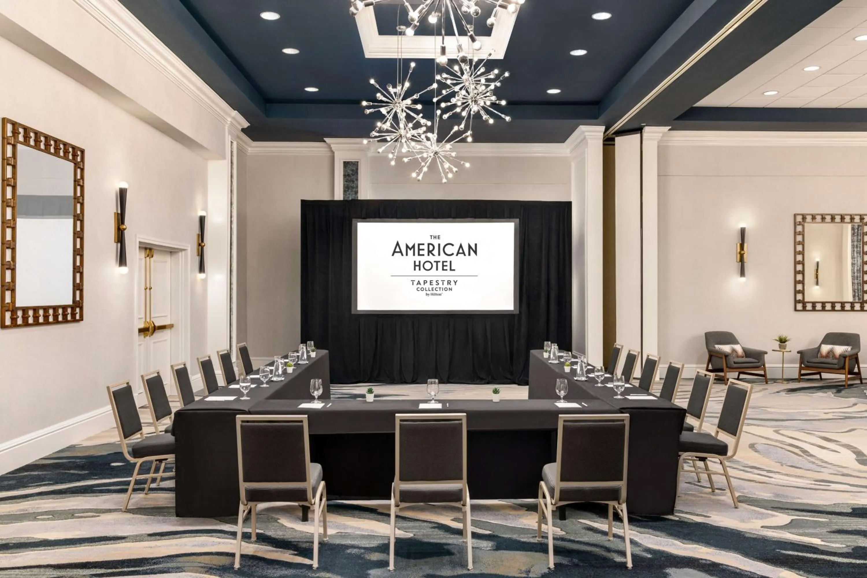 Meeting/conference room in The American Hotel Atlanta Downtown-a Doubletree by Hilton