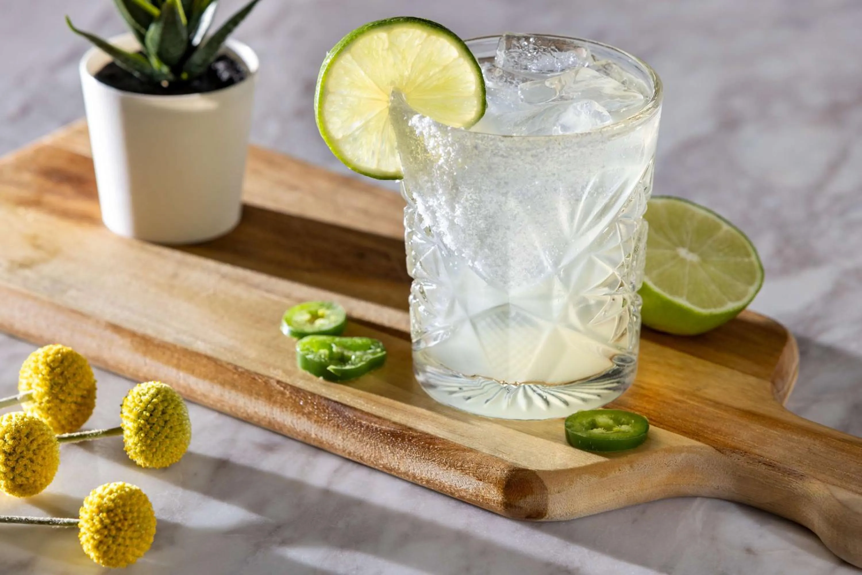 Lounge or bar in The American Hotel Atlanta Downtown-a Doubletree by Hilton