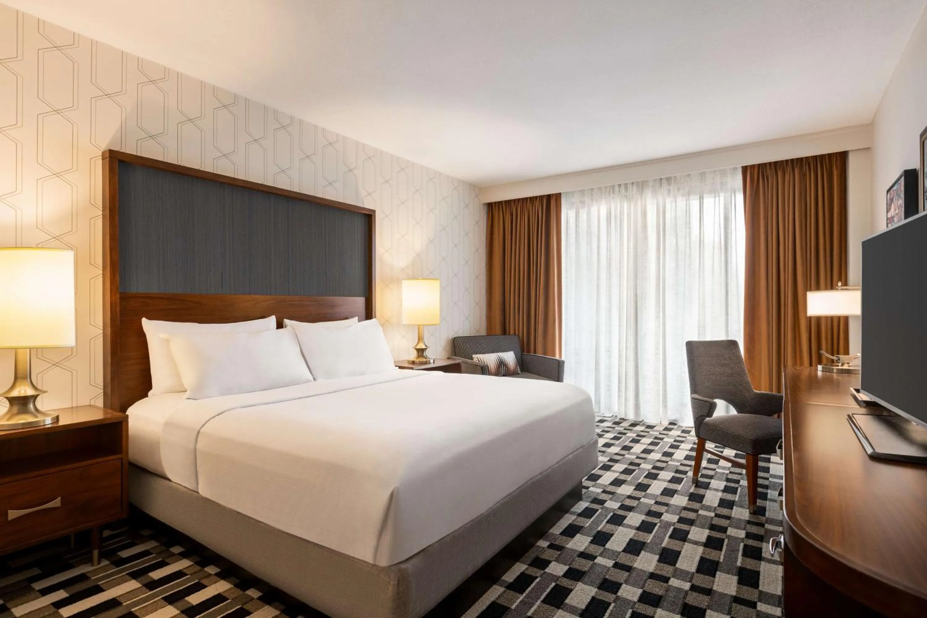 Bed in The American Hotel Atlanta Downtown-a Doubletree by Hilton