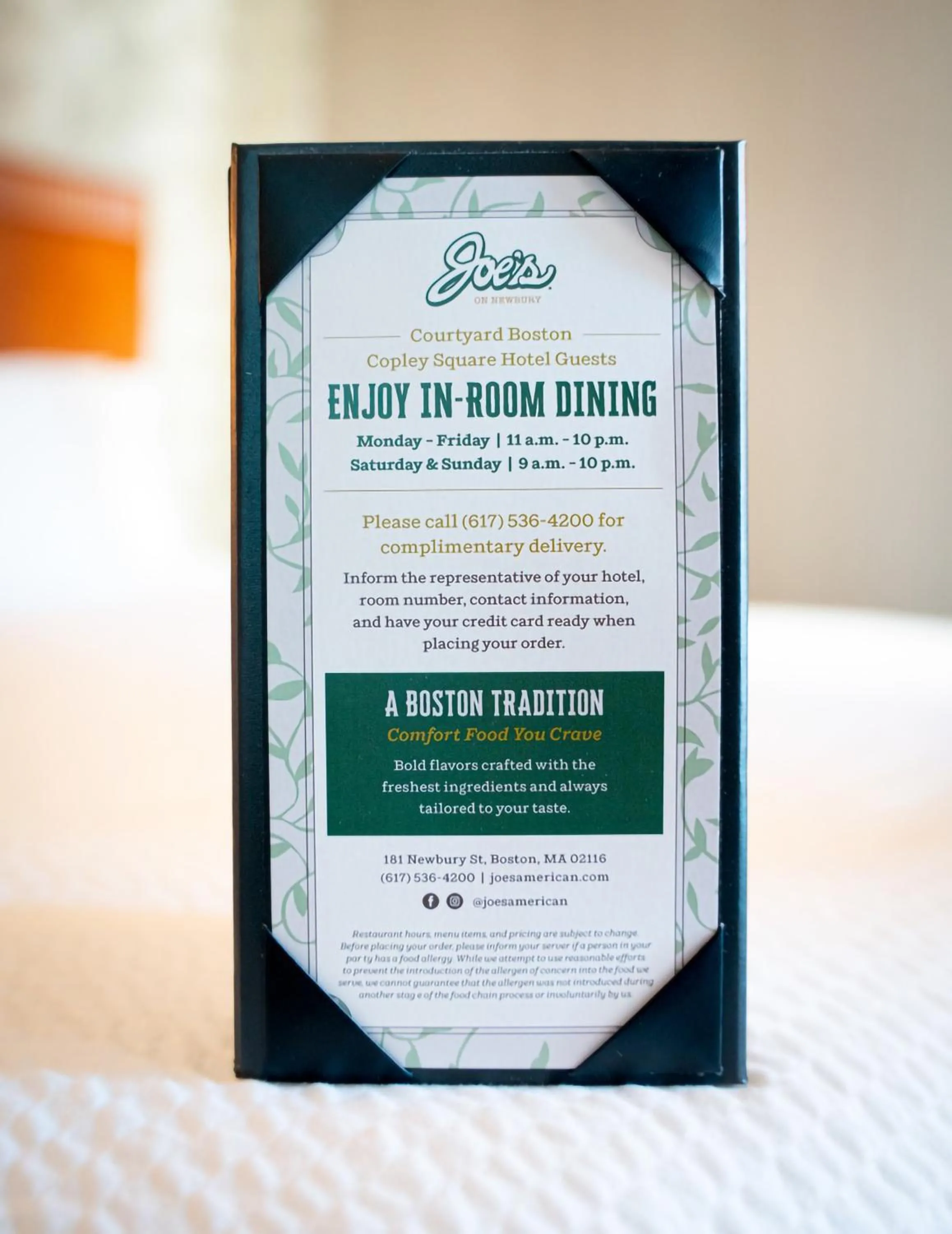 Food and drinks in Courtyard Boston Copley Square