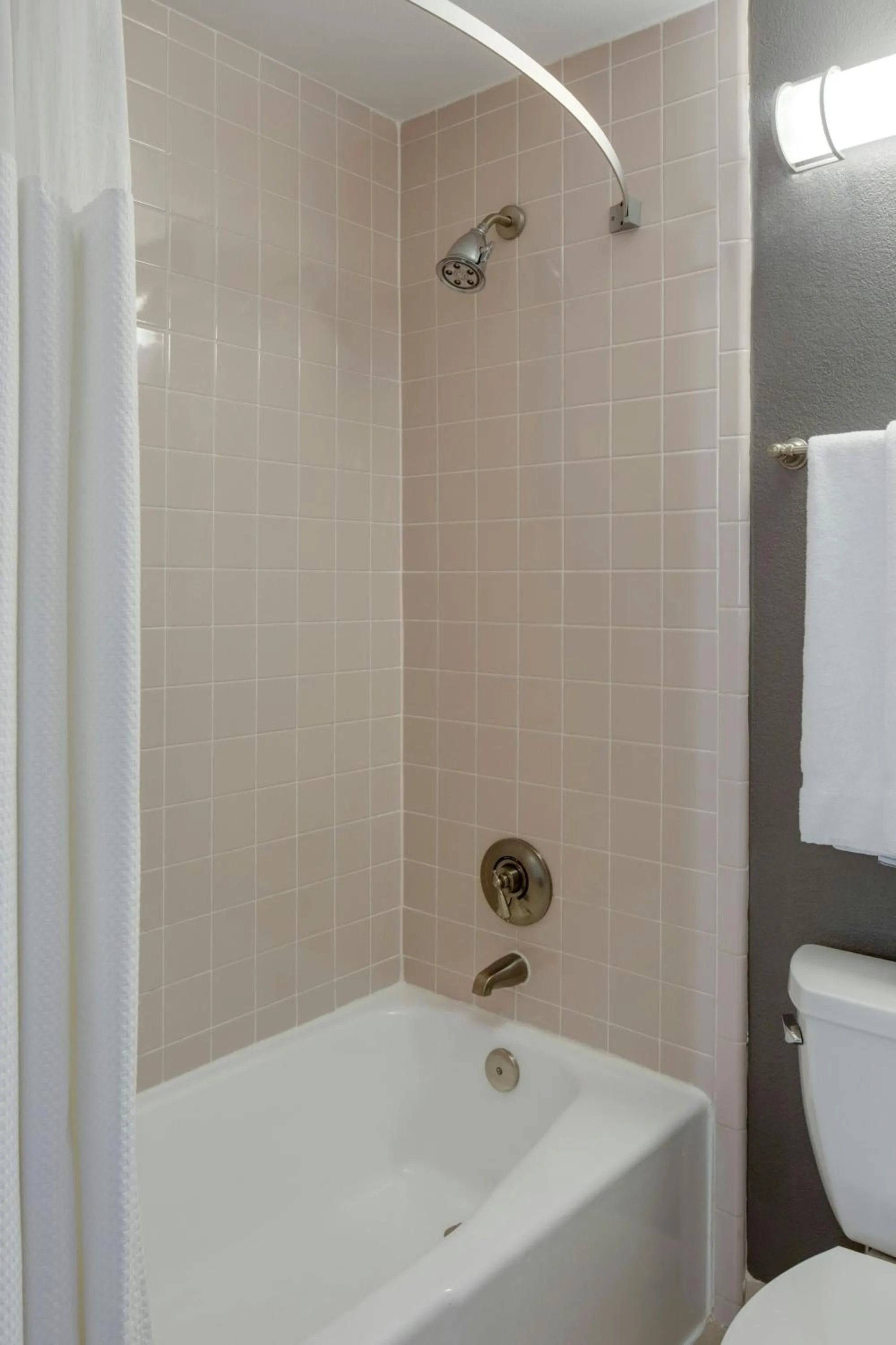 Bathroom in Courtyard by Marriott Boston Logan Airport