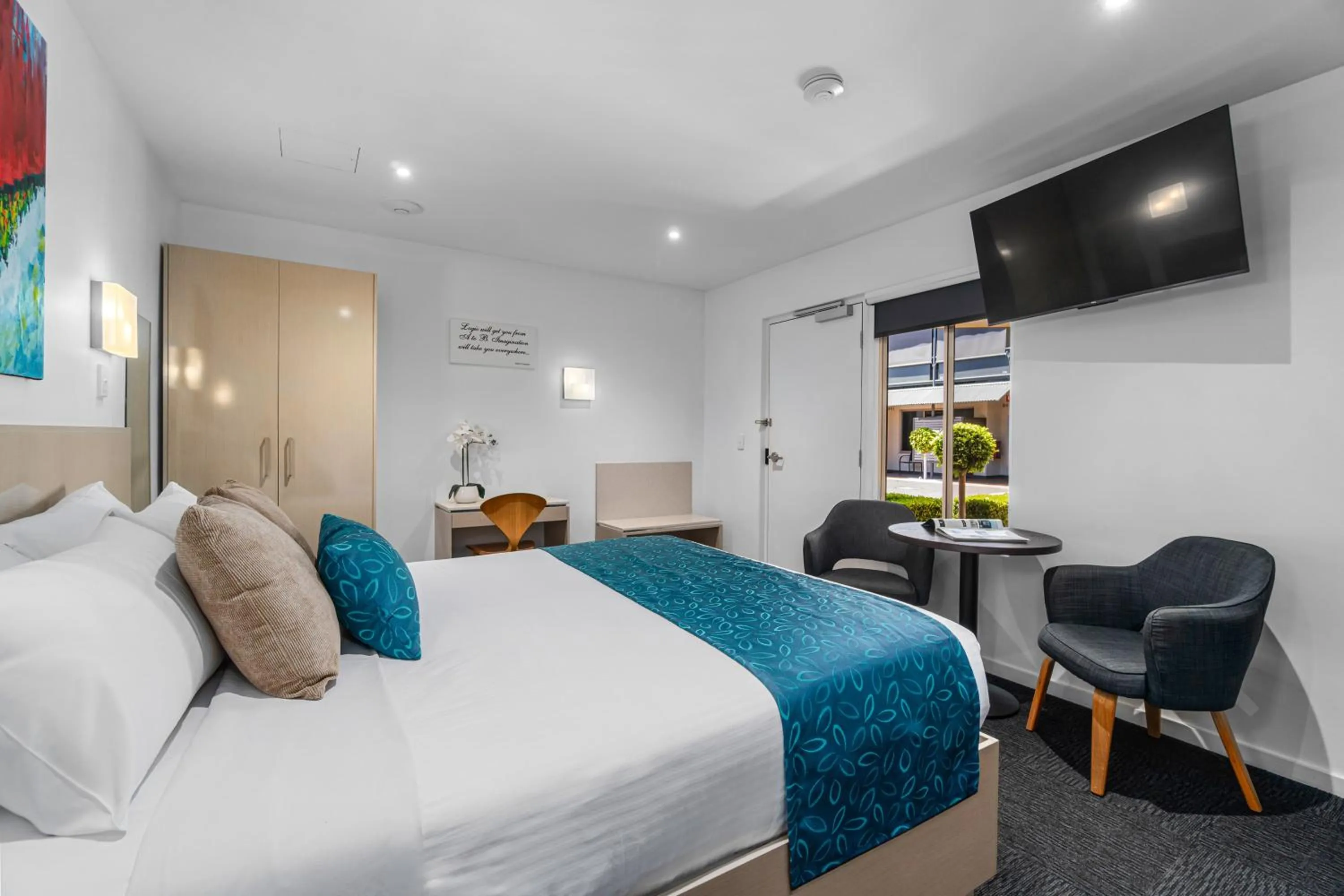 Bed in North Adelaide Boutique Stays Accommodation