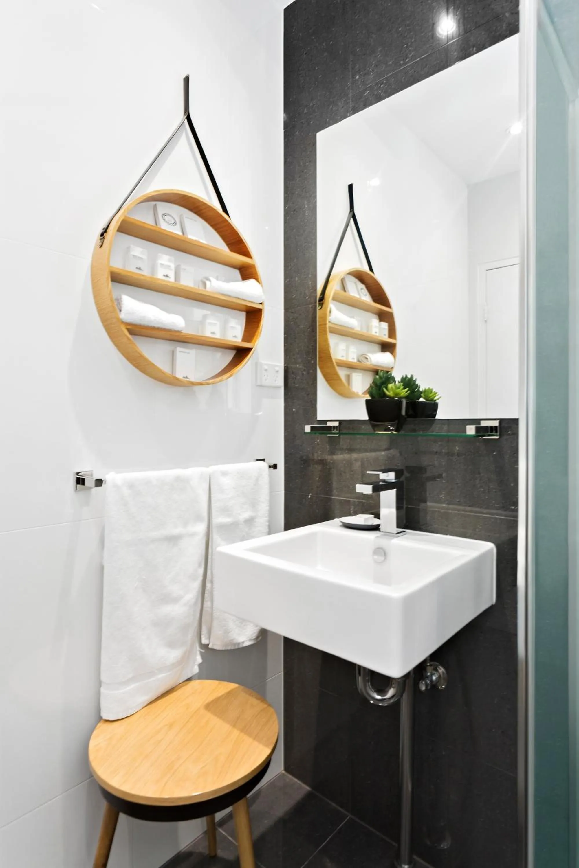 Bathroom in North Adelaide Boutique Stays Accommodation
