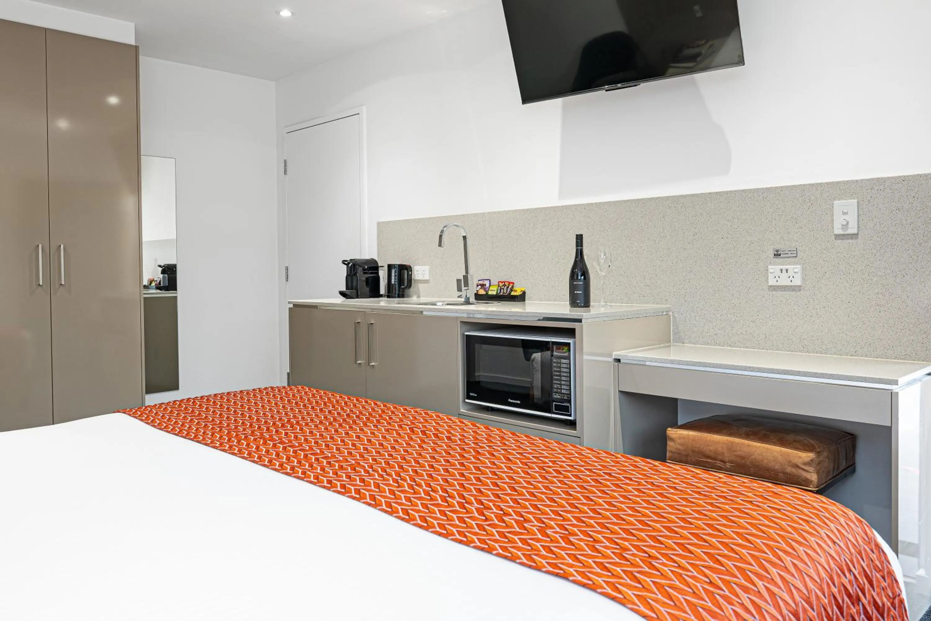 Toilet, Bed in North Adelaide Boutique Stays Accommodation