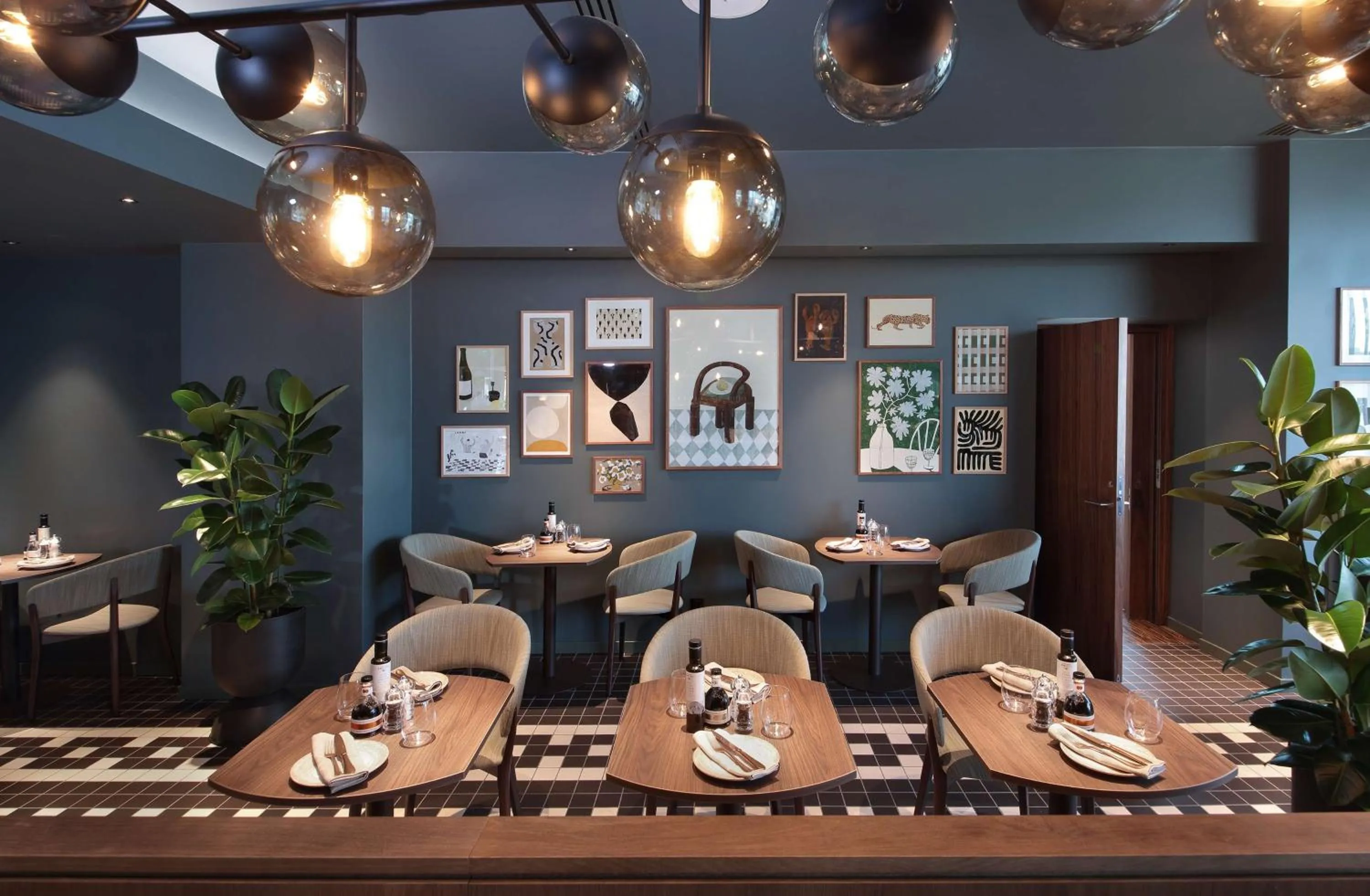 Restaurant/places to eat in Radisson Blu Hotel Lietuva