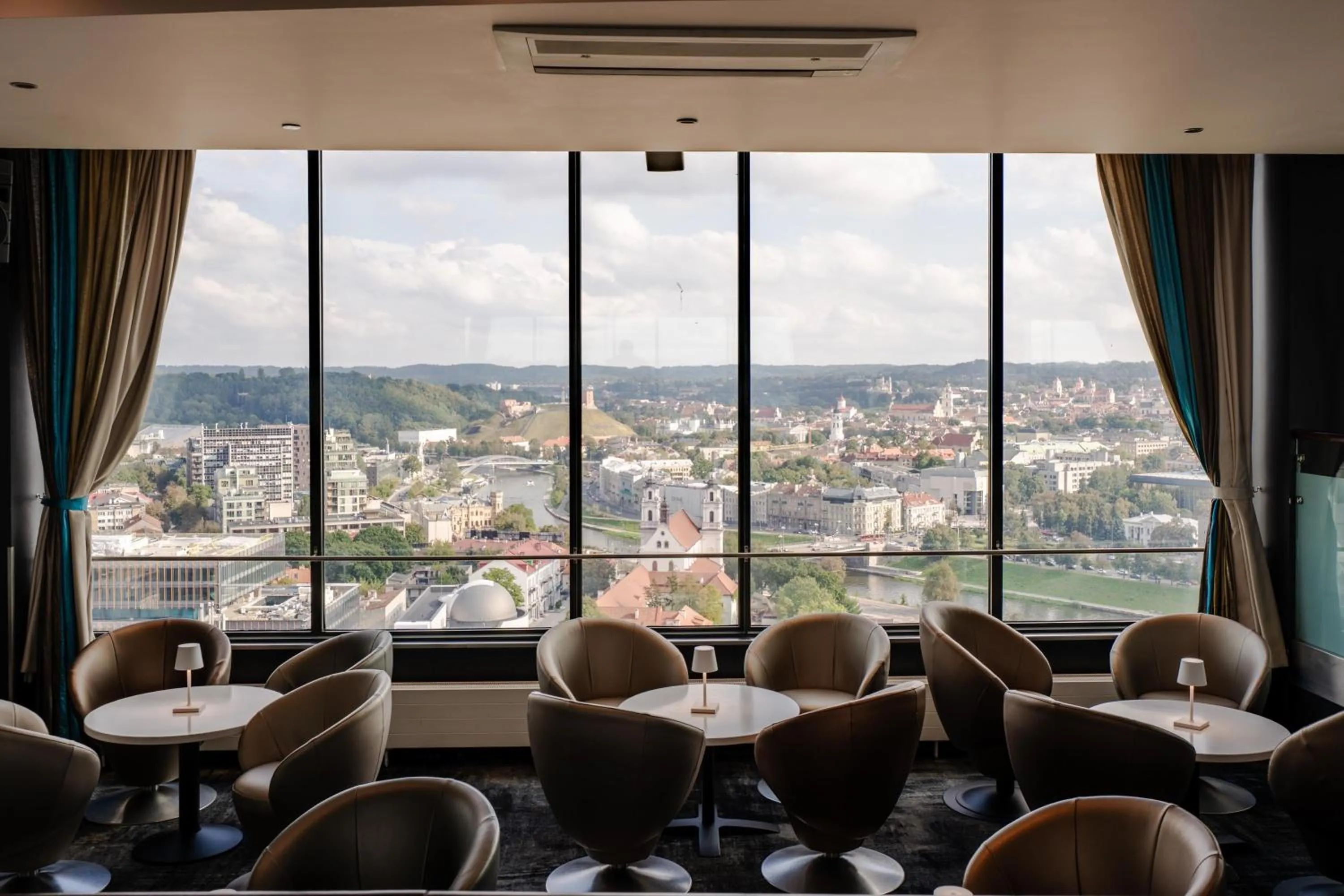 Lounge or bar in Radisson Blu Hotel Lietuva