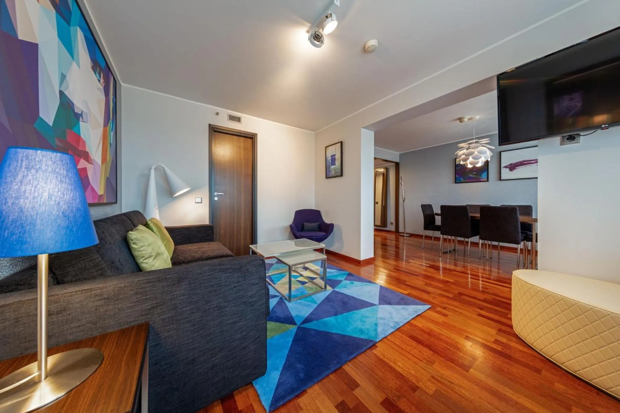 TV and multimedia in Radisson Blu Hotel Lietuva