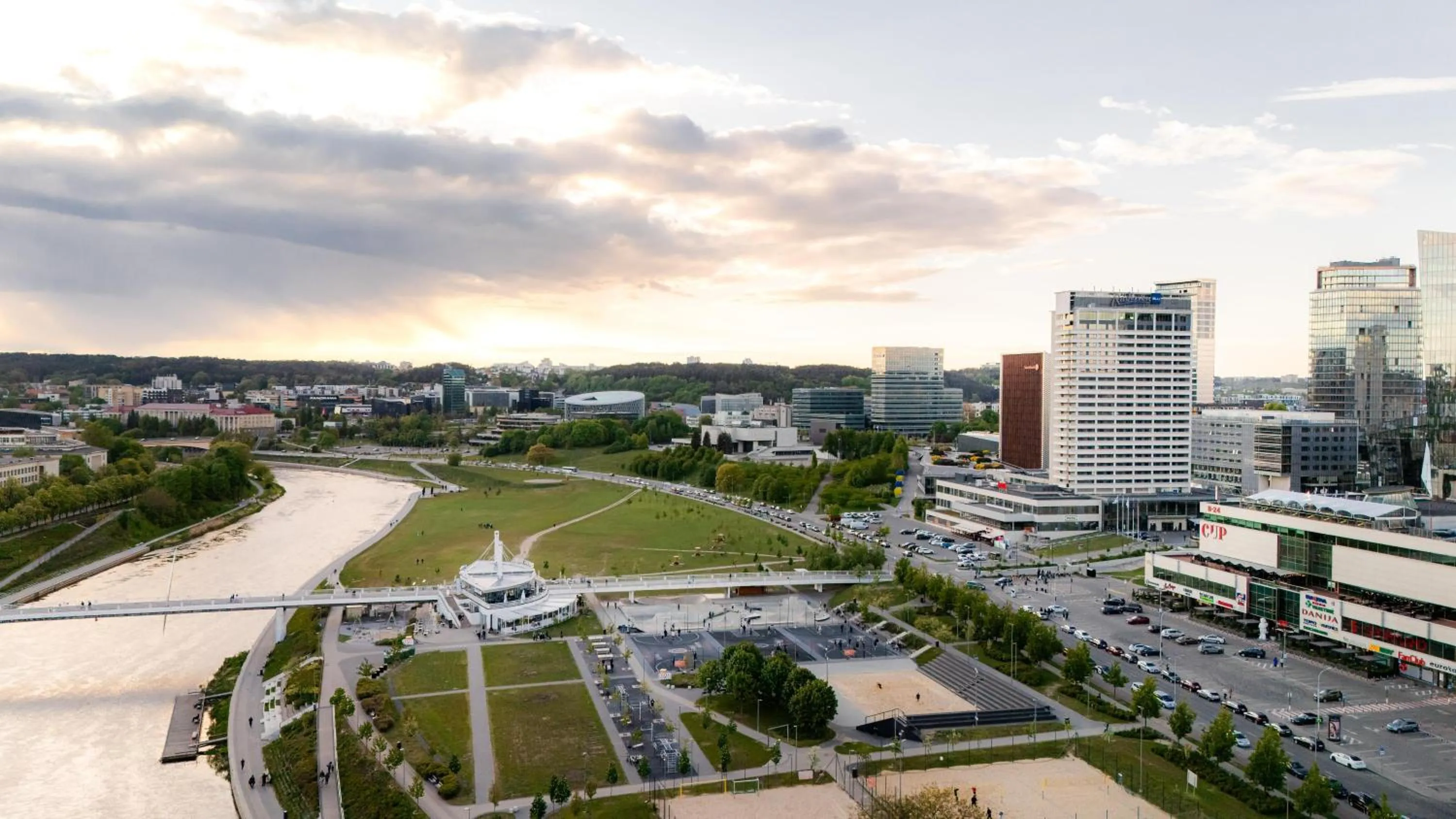 Property building in Radisson Blu Hotel Lietuva