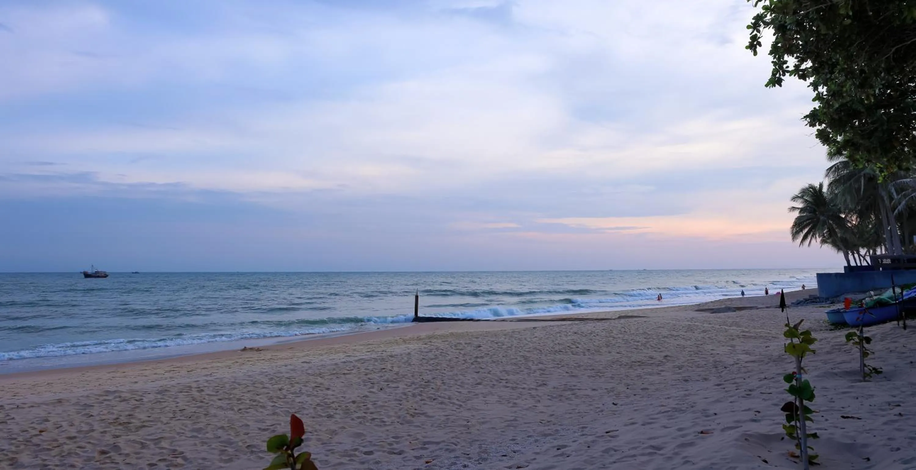 Beach in Blue Ocean Resort