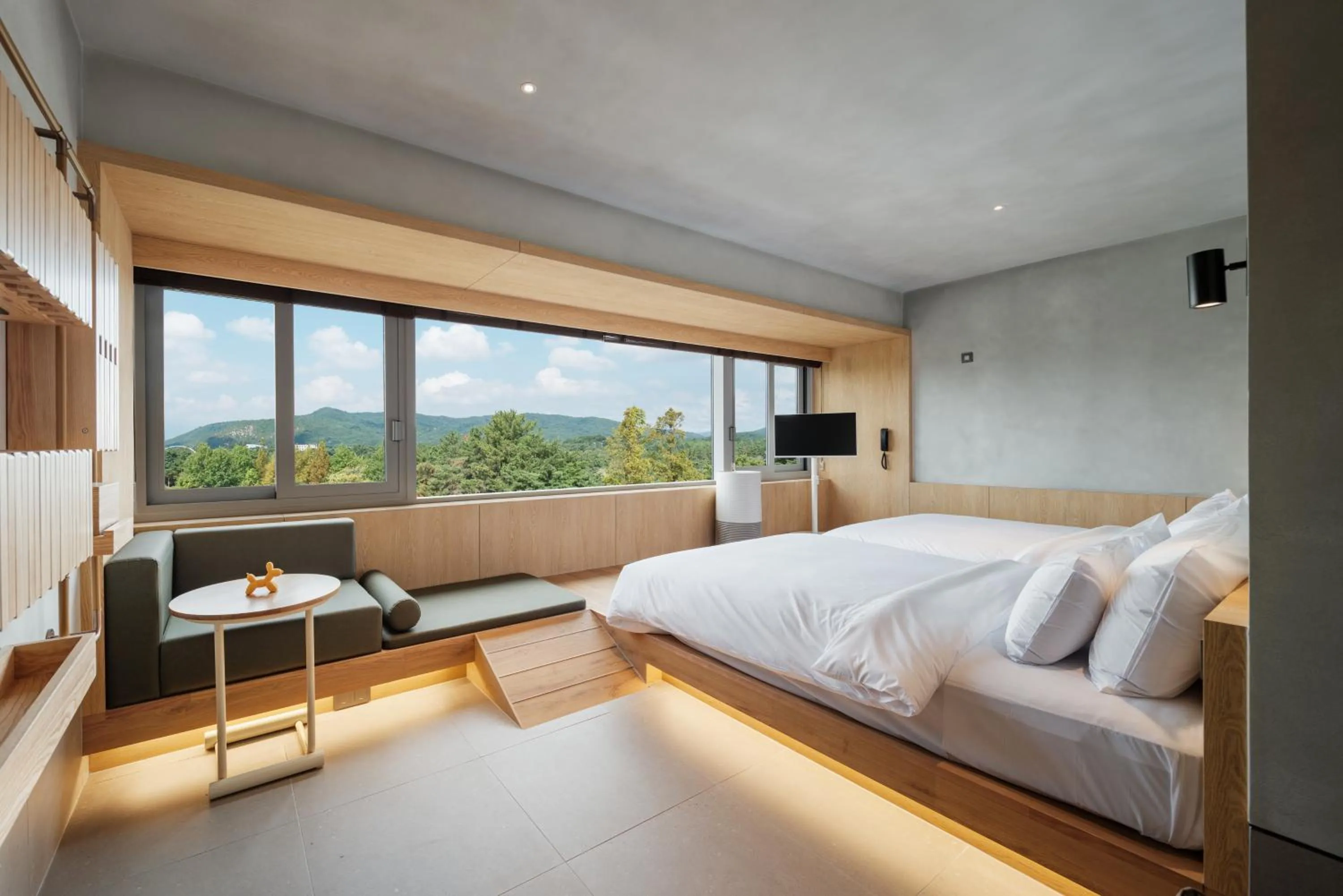 Decorative detail, Bed in Kinock