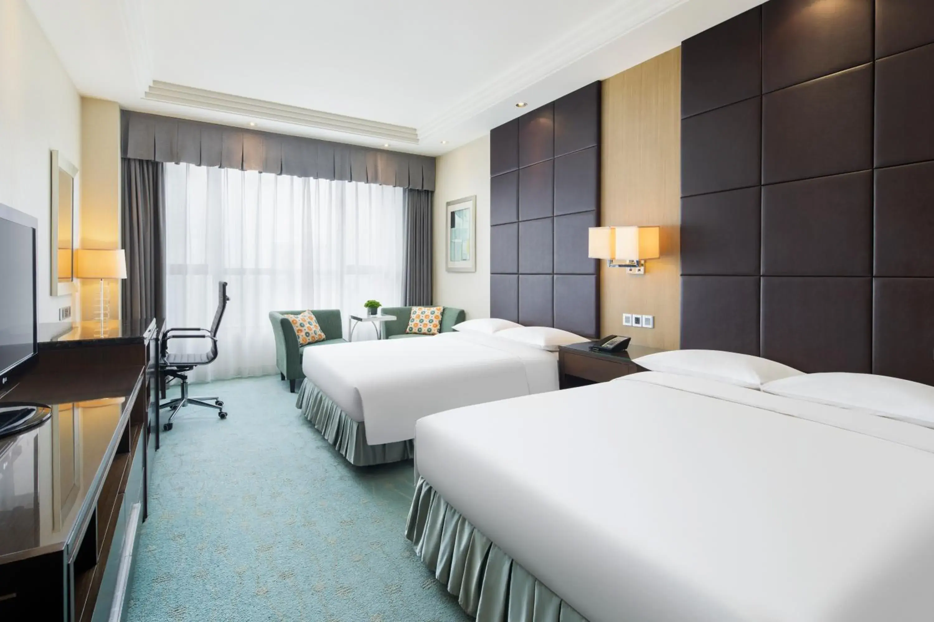 Deluxe Twin Room in Courtyard by Marriott Kunshan Deluxe Twin Room in Courtyard by Marriott Kunshan