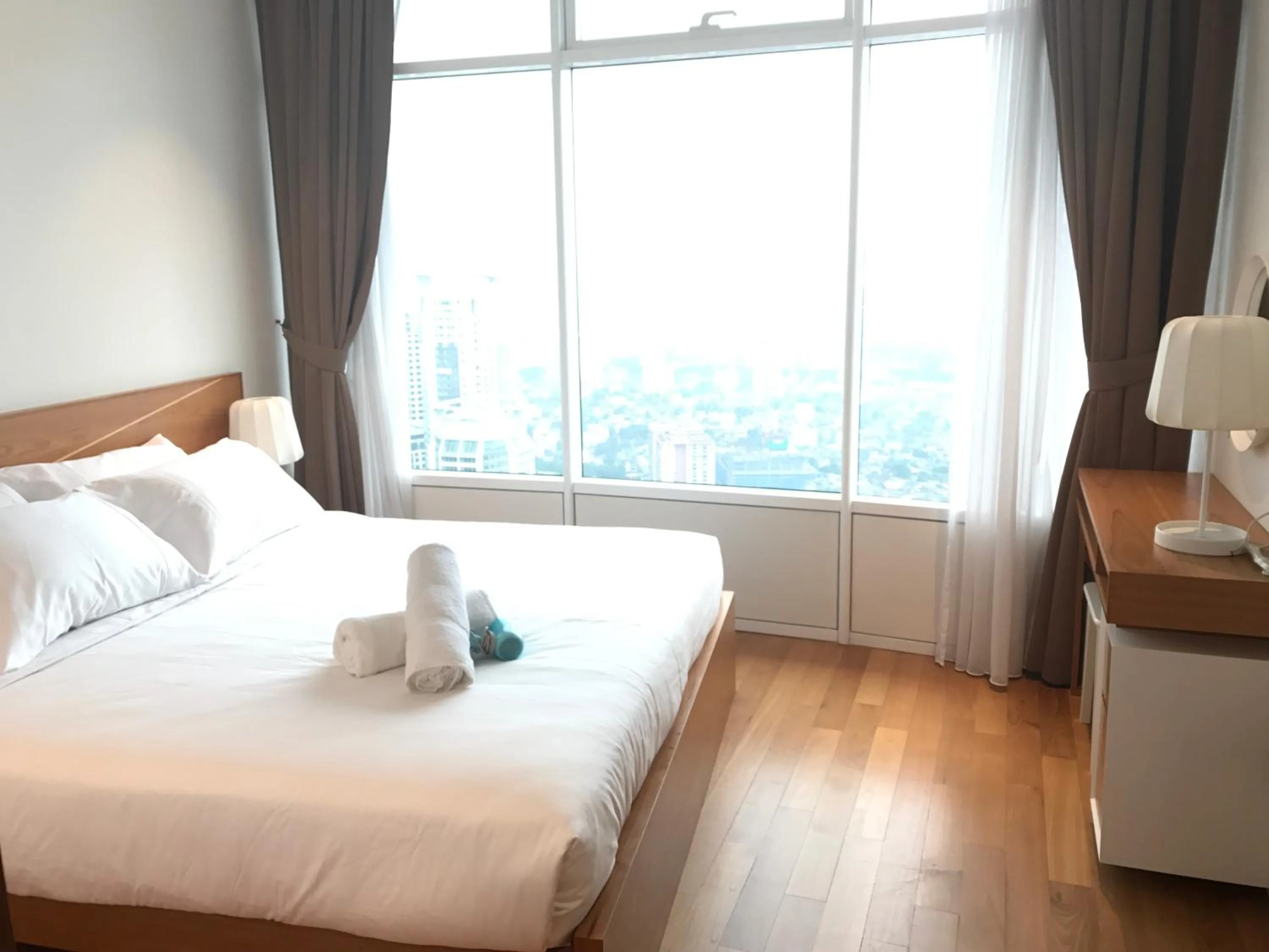 Bed in VORTEX SUITES KLCC by PNUT With NETFLIX