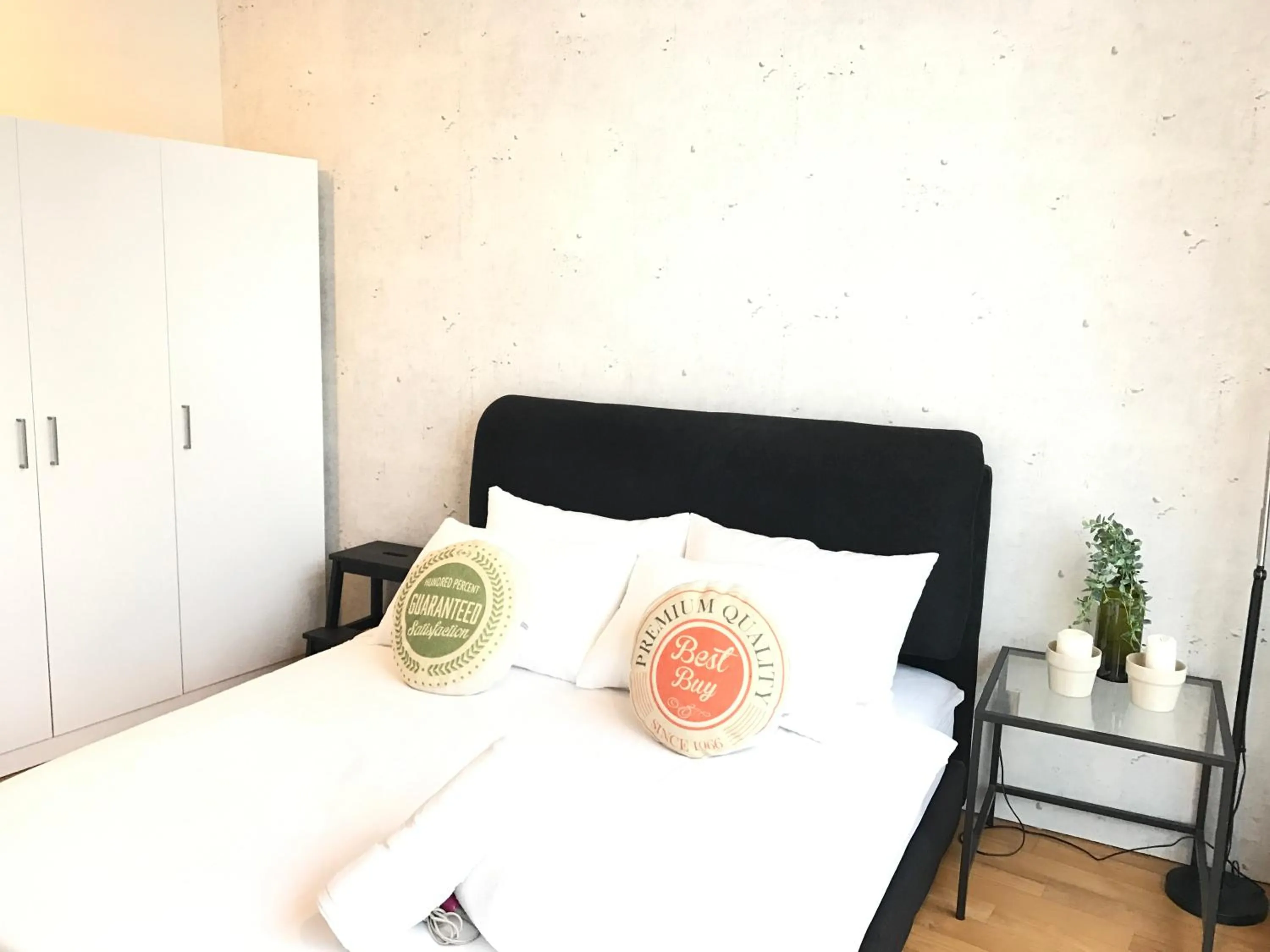 Bed in VORTEX SUITES KLCC by PNUT With NETFLIX