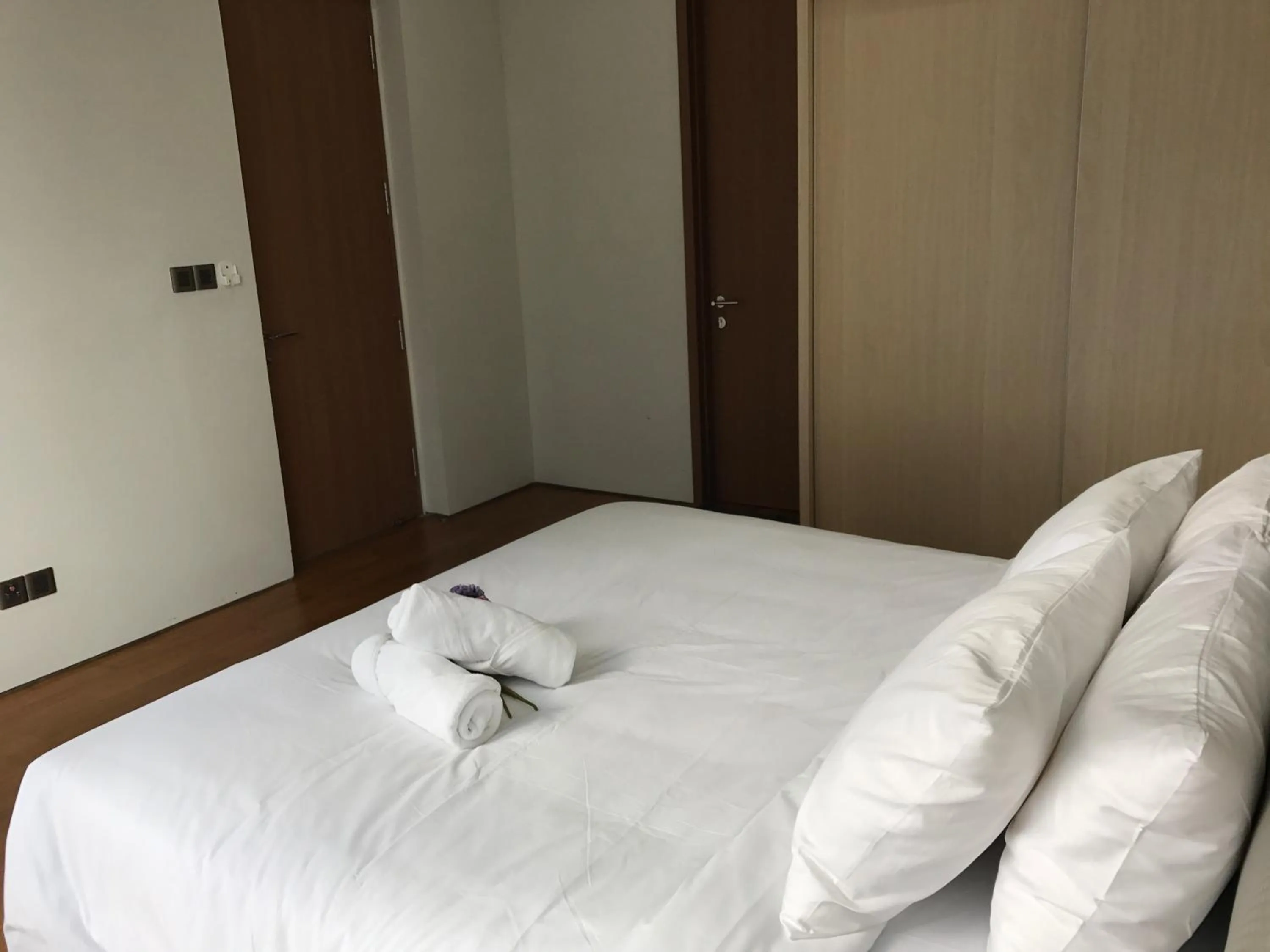 Bed in VORTEX SUITES KLCC by PNUT With NETFLIX
