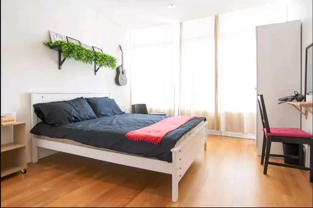 Bed in VORTEX SUITES KLCC by PNUT With NETFLIX