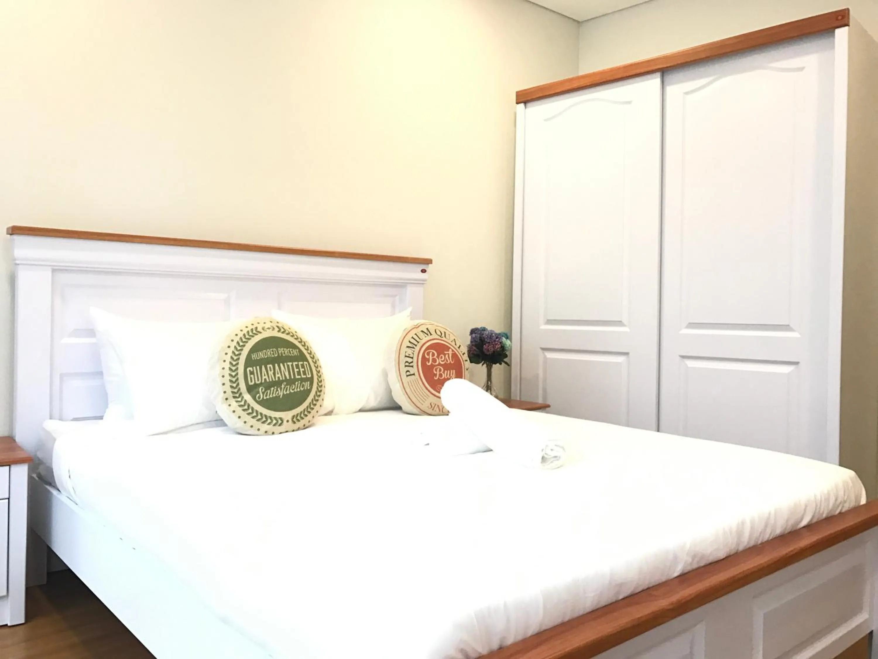 Bed in VORTEX SUITES KLCC by PNUT With NETFLIX