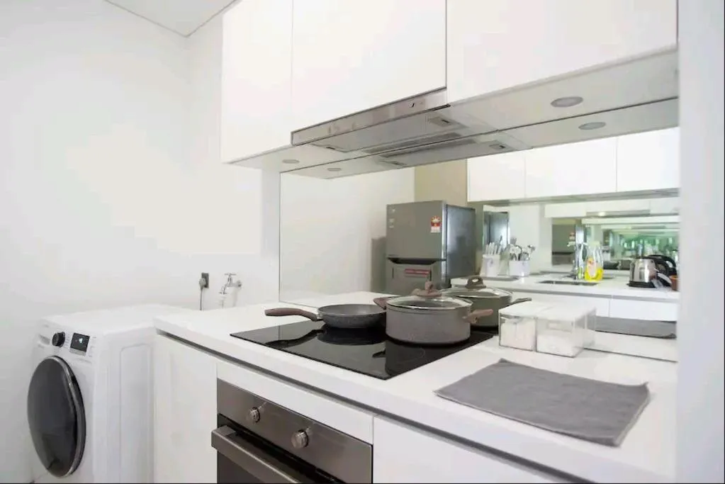 VORTEX SUITES KLCC by PNUT With NETFLIX