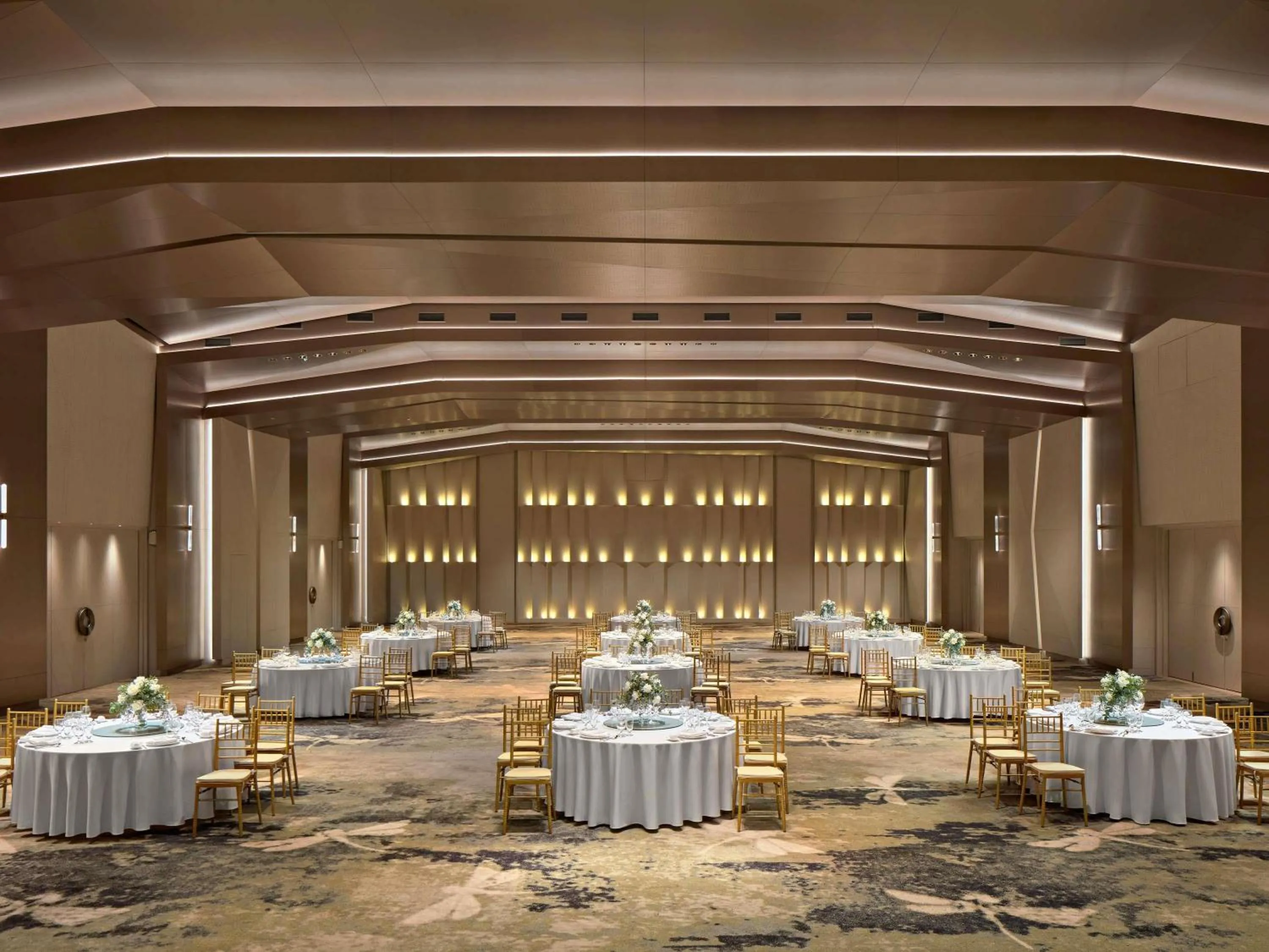 Meeting/conference room in Pullman Danang Beach Resort