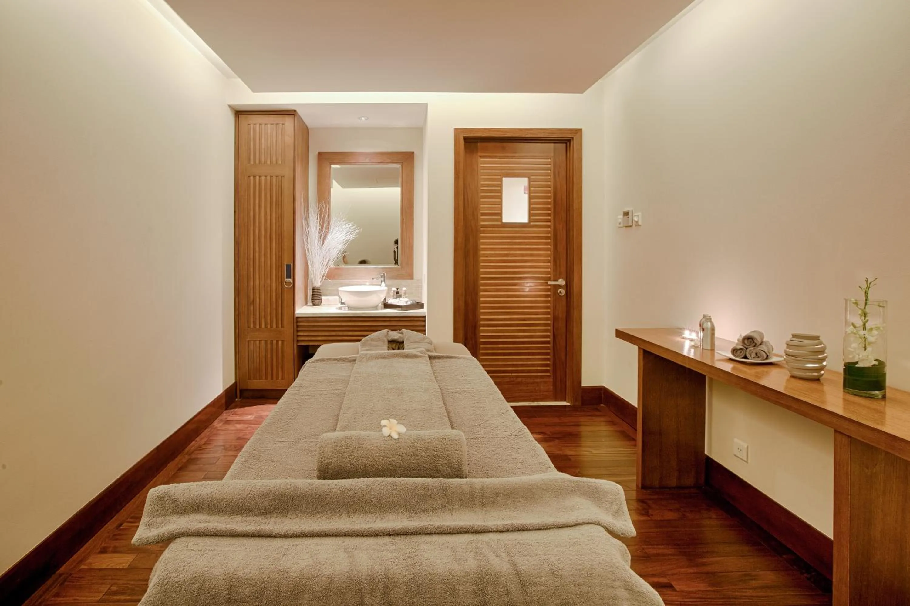 Massage in Pullman Danang Beach Resort