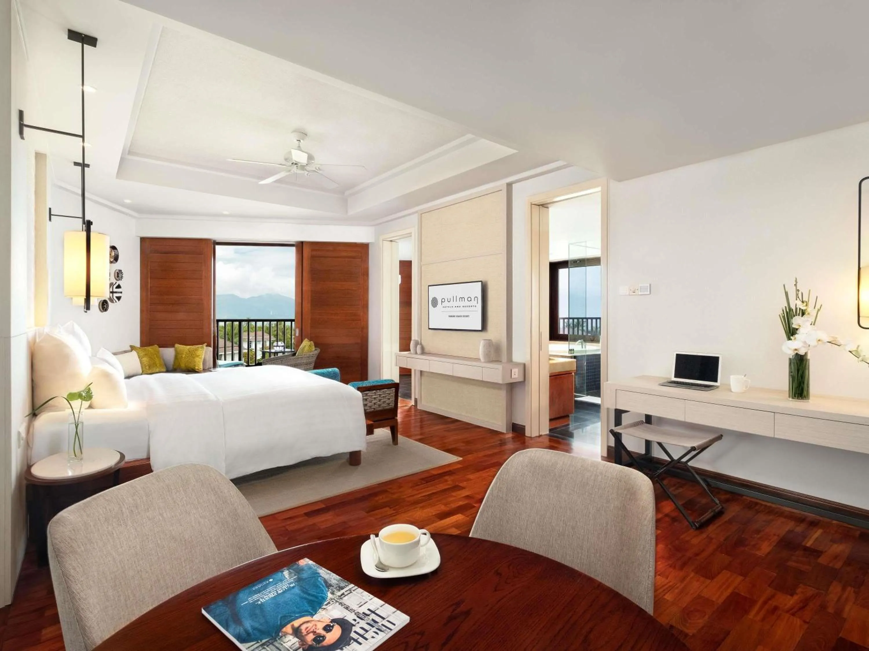 Photo of the whole room, Bed in Pullman Danang Beach Resort