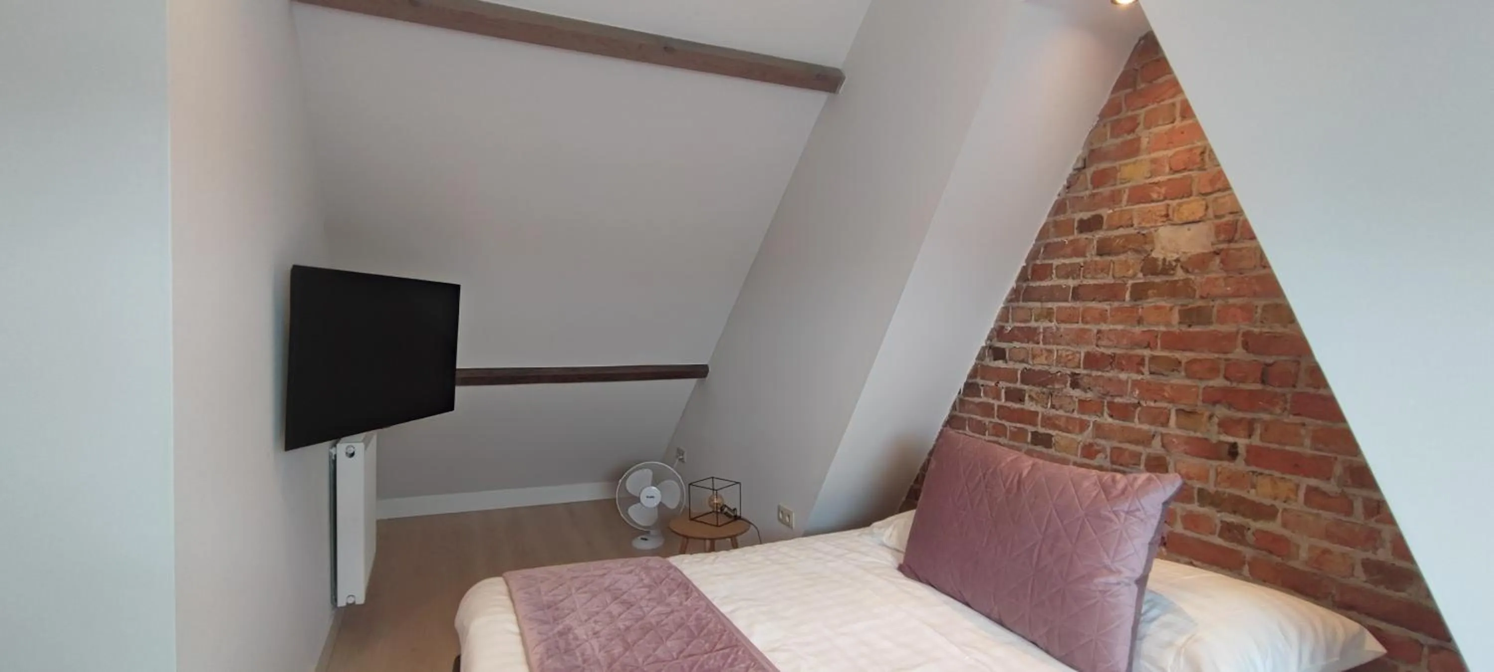 Bedroom, Bed in B&B Charles Cabour