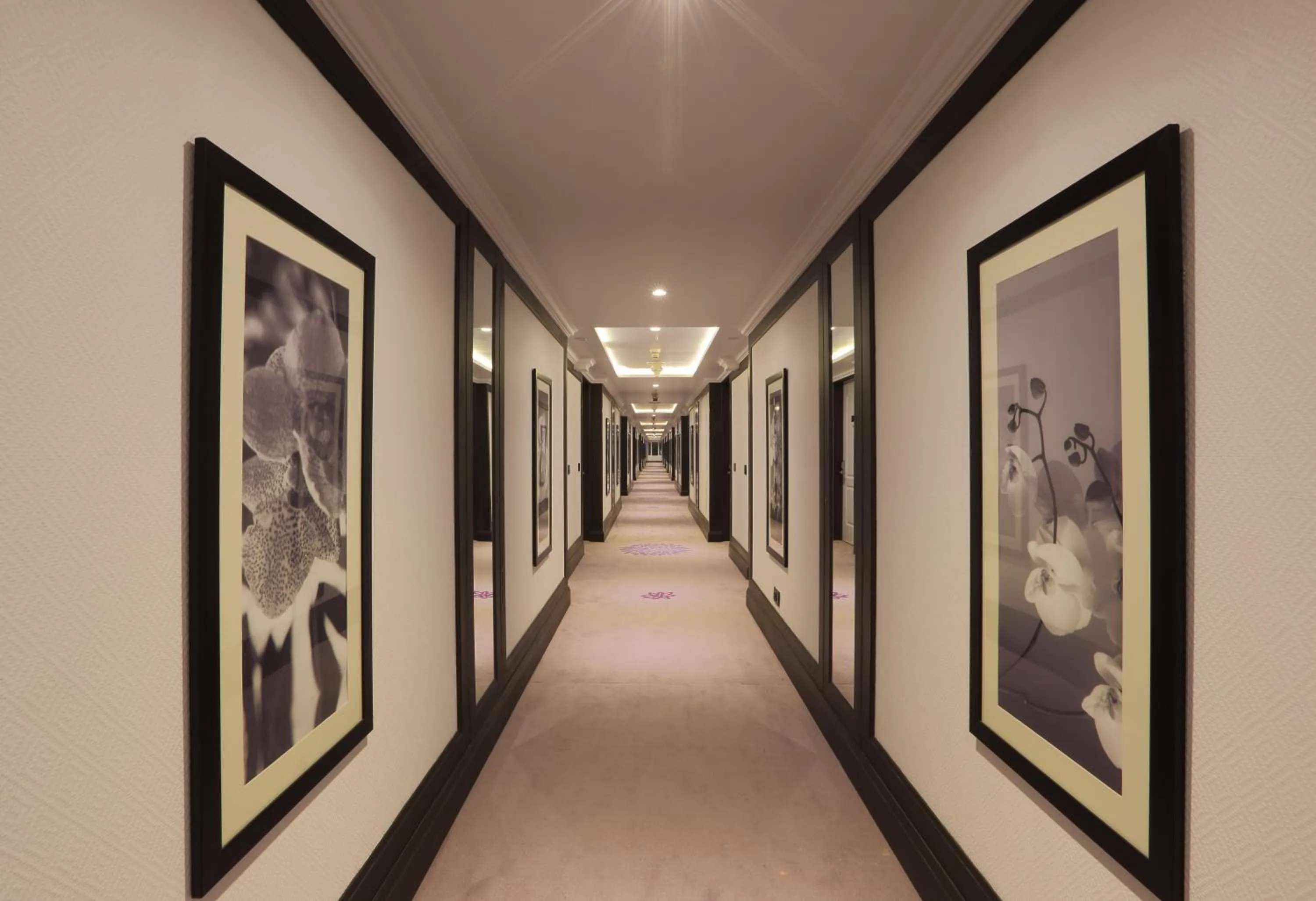 Area and facilities in Hotel Royal Orchid Bangalore