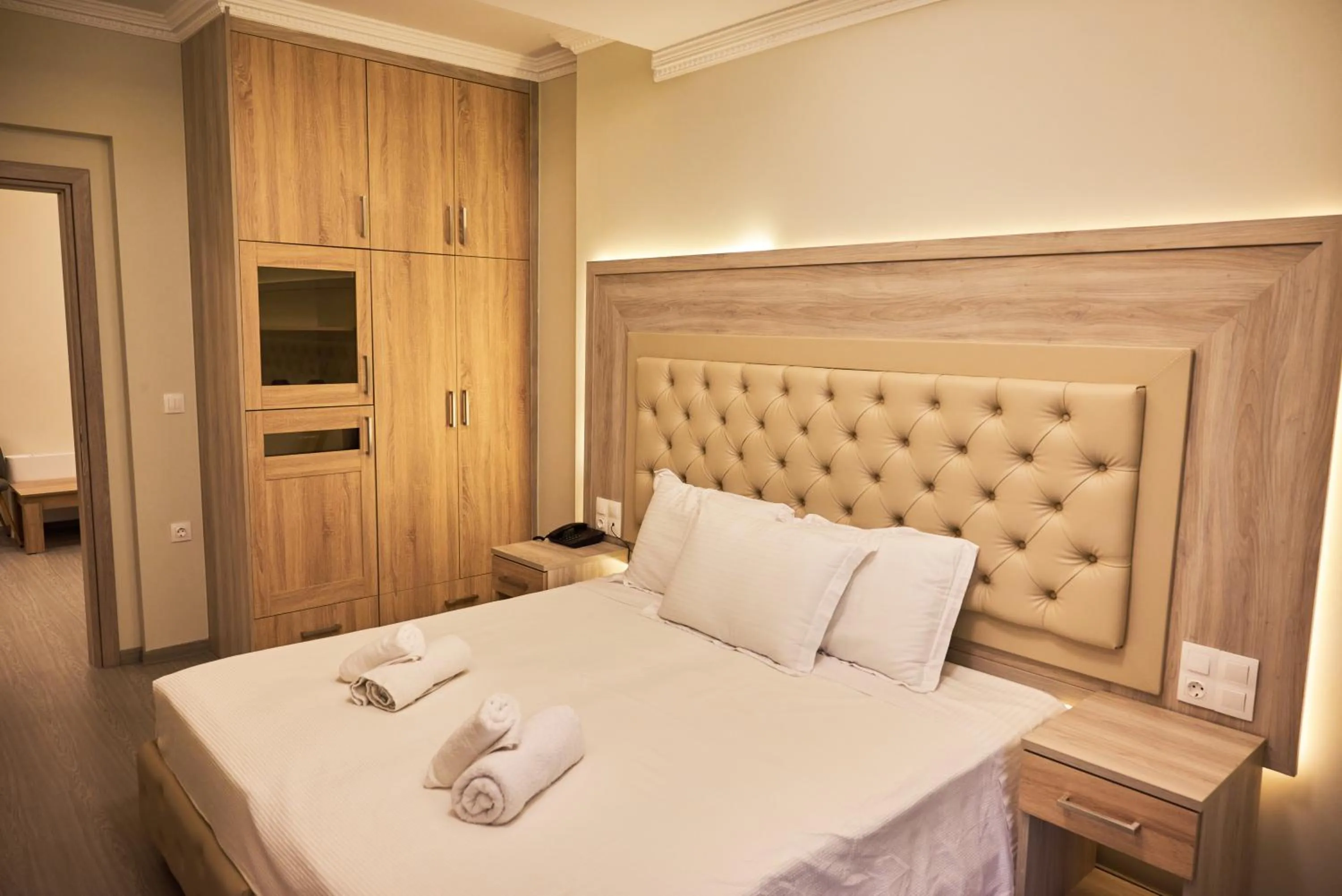 Bed in Famissi Eden Hotel