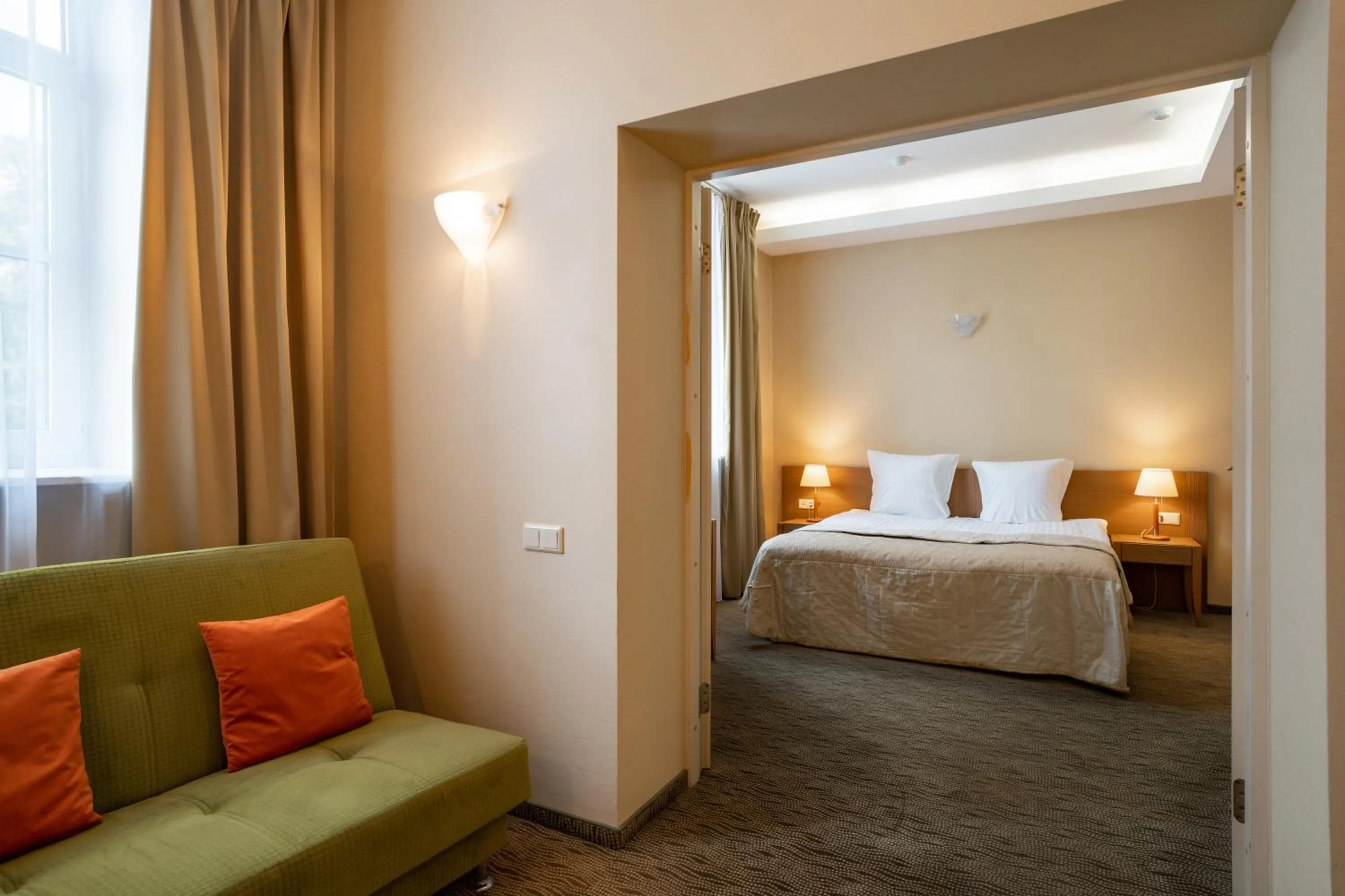 Bed in Mabre Residence