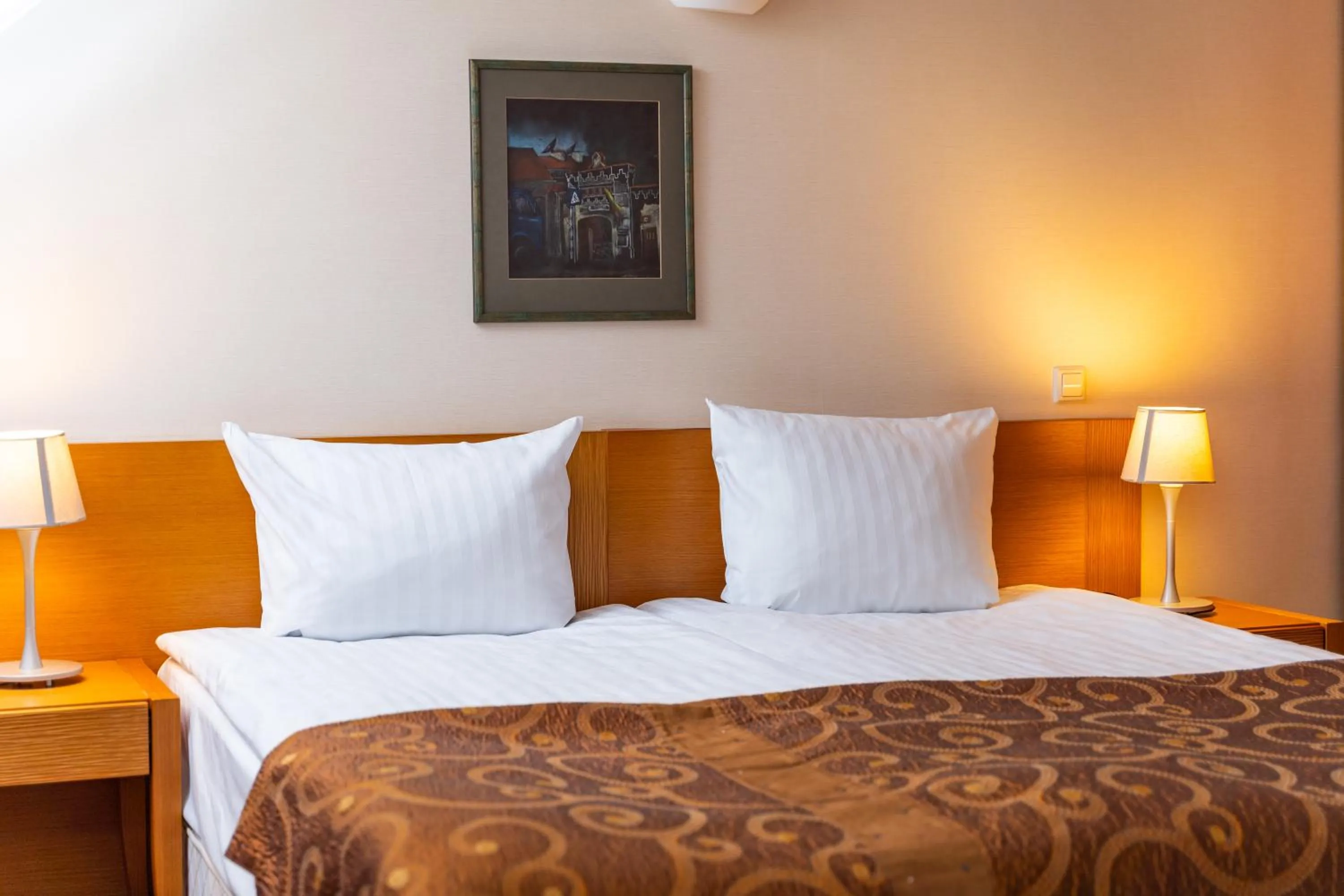 Bed in Mabre Residence