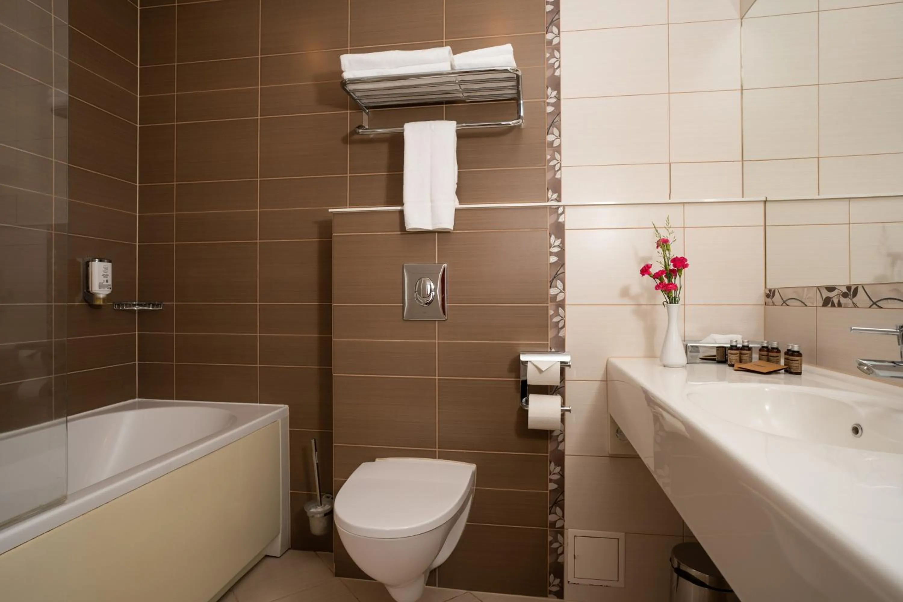 Toilet in Mabre Residence