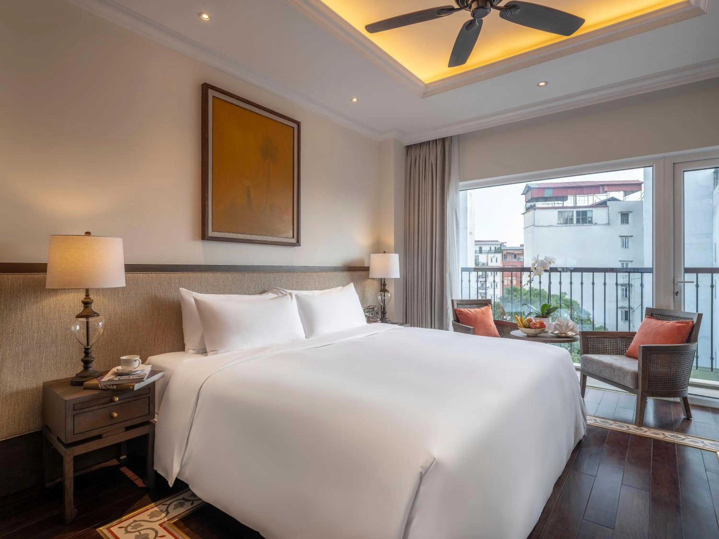 Bed in De Syloia Hotel