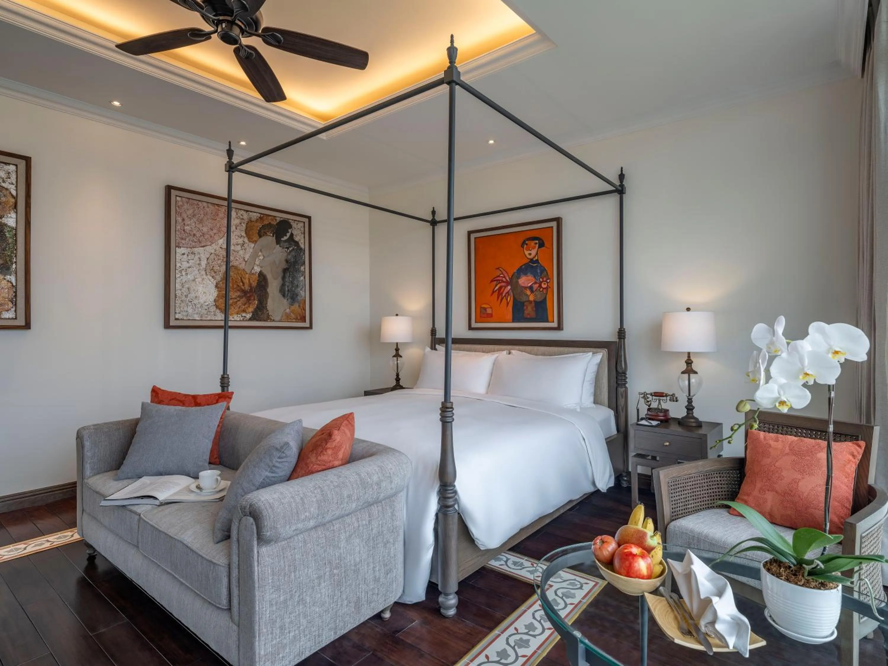 Bed in De Syloia Hotel