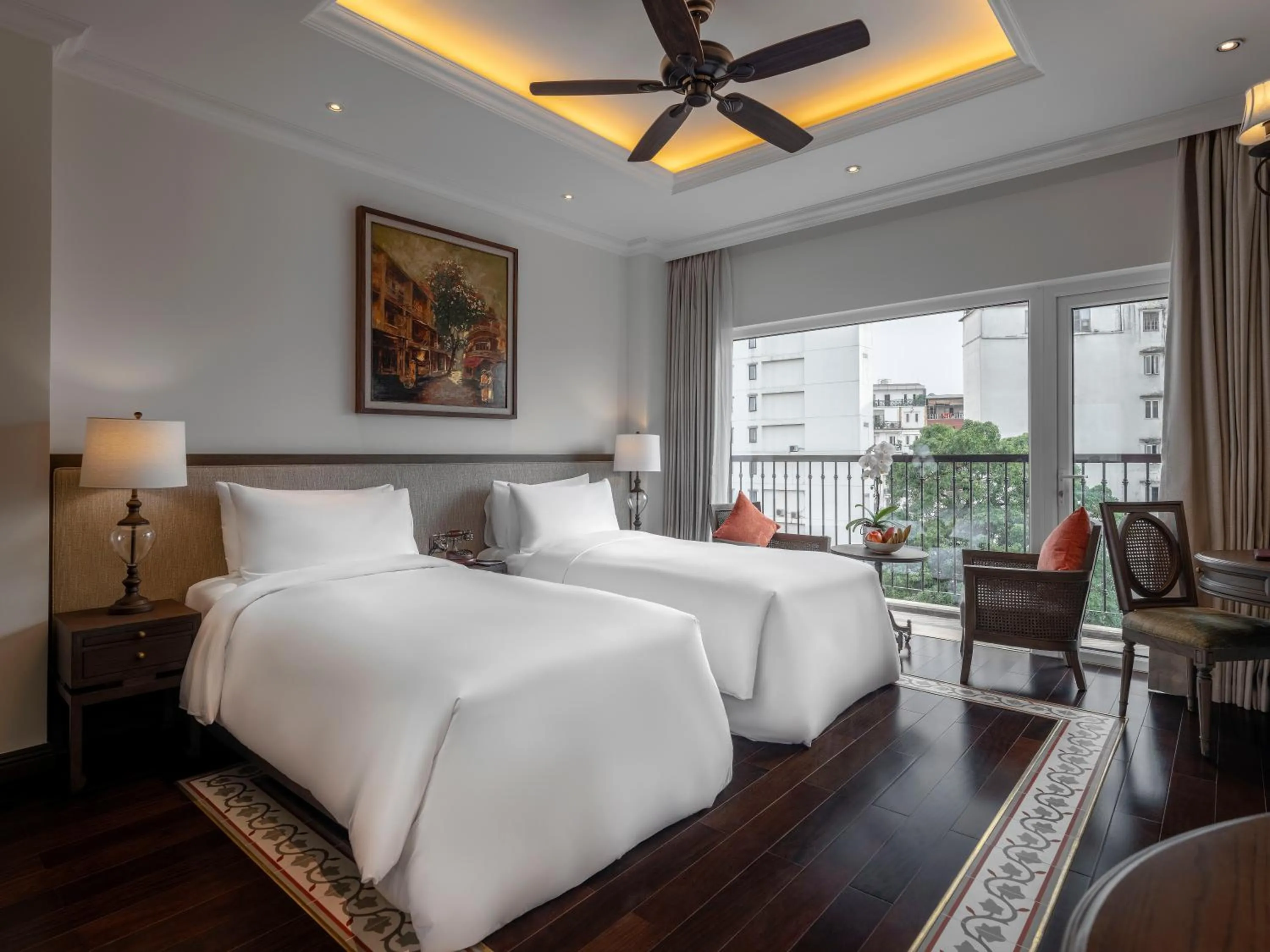 Bed in De Syloia Hotel