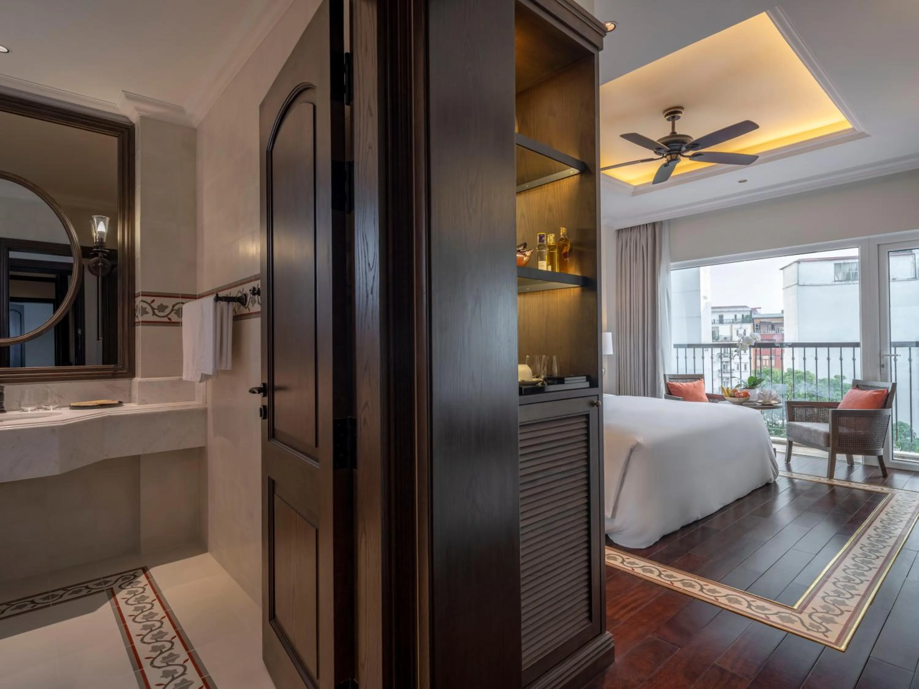 Bed in De Syloia Hotel