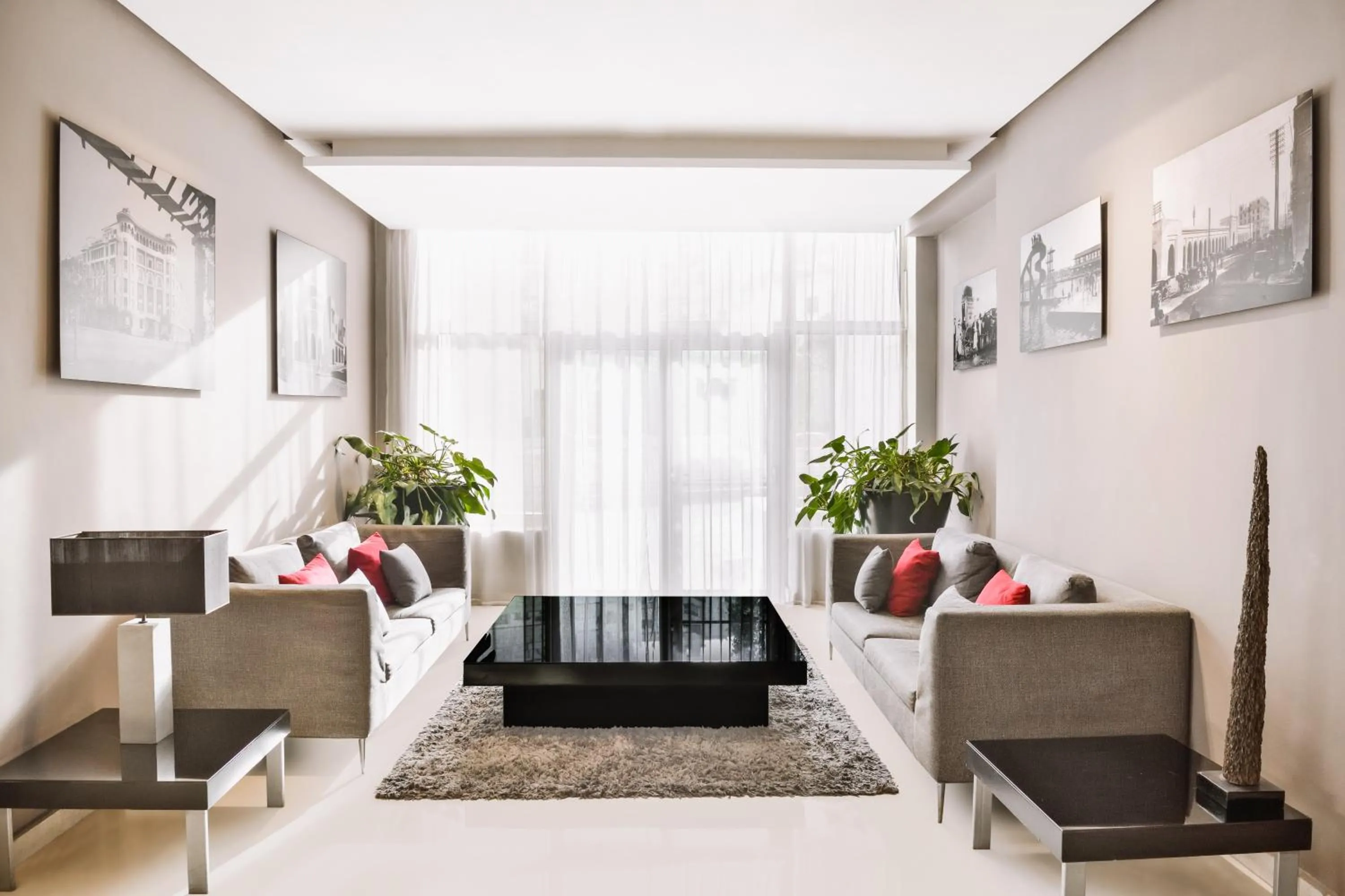 Lobby or reception in Mövenpick Hotel Casablanca