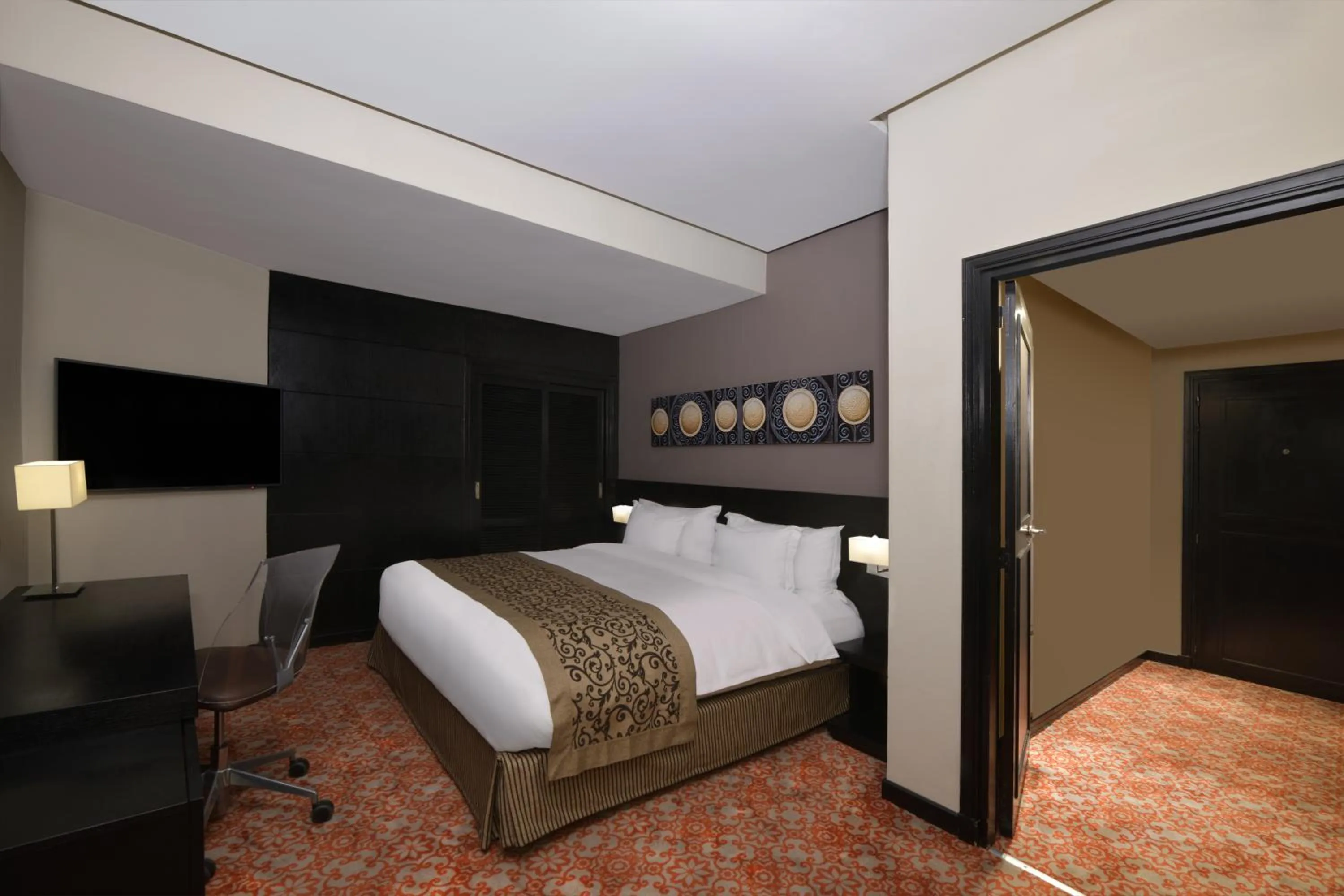 Bedroom, Bed in Mövenpick Hotel Casablanca