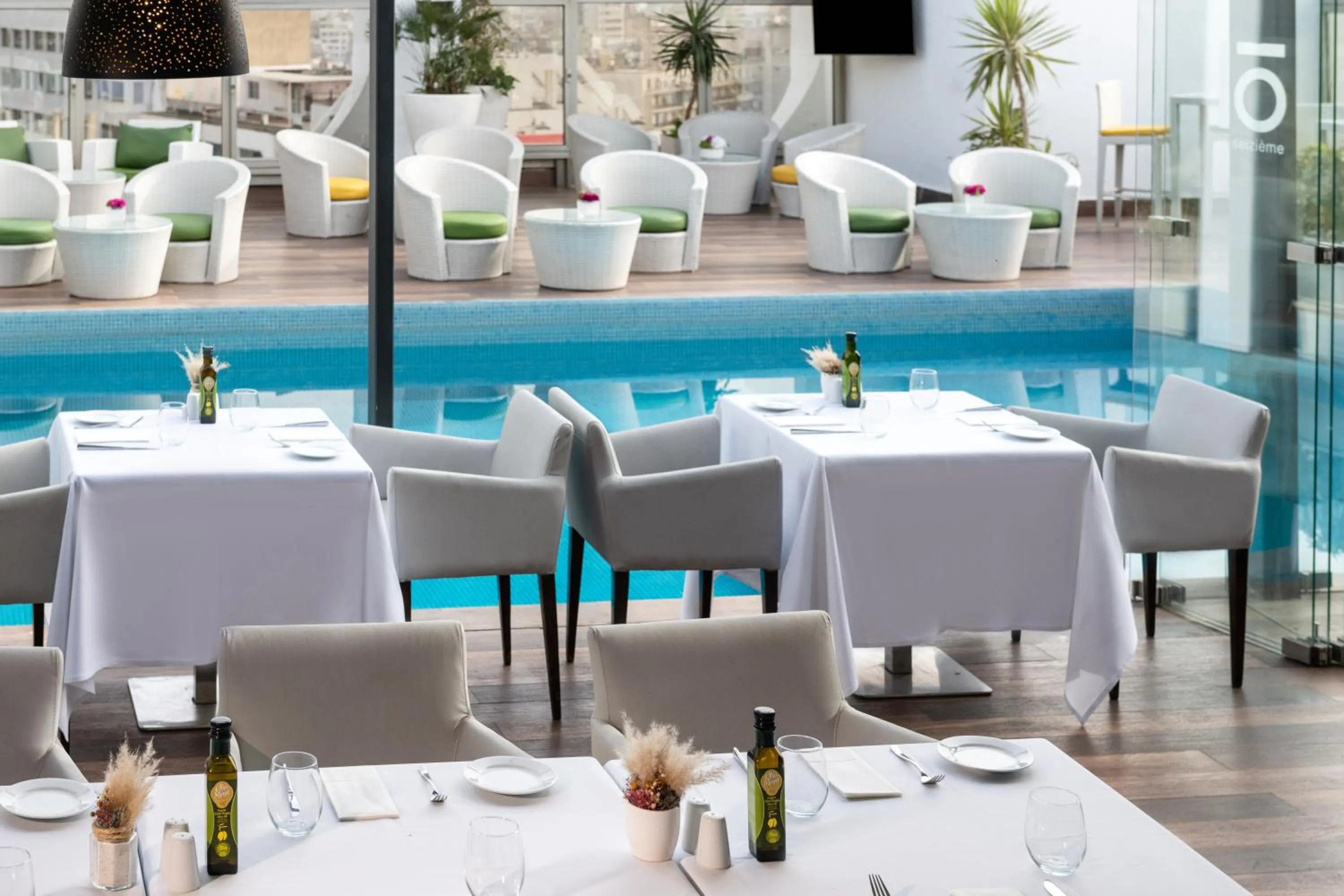 Restaurant/places to eat in Mövenpick Hotel Casablanca