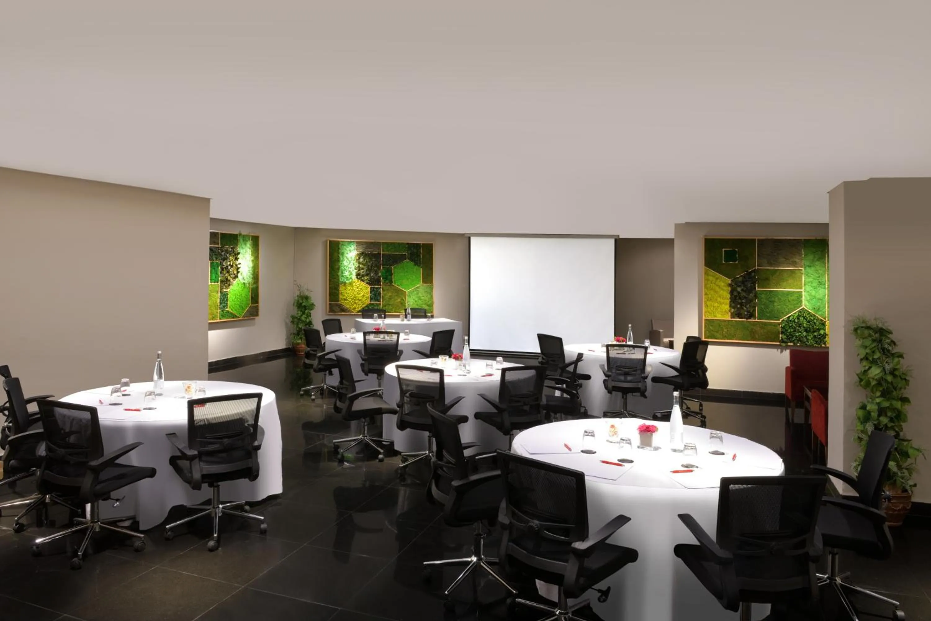 Meeting/conference room in Mövenpick Hotel Casablanca