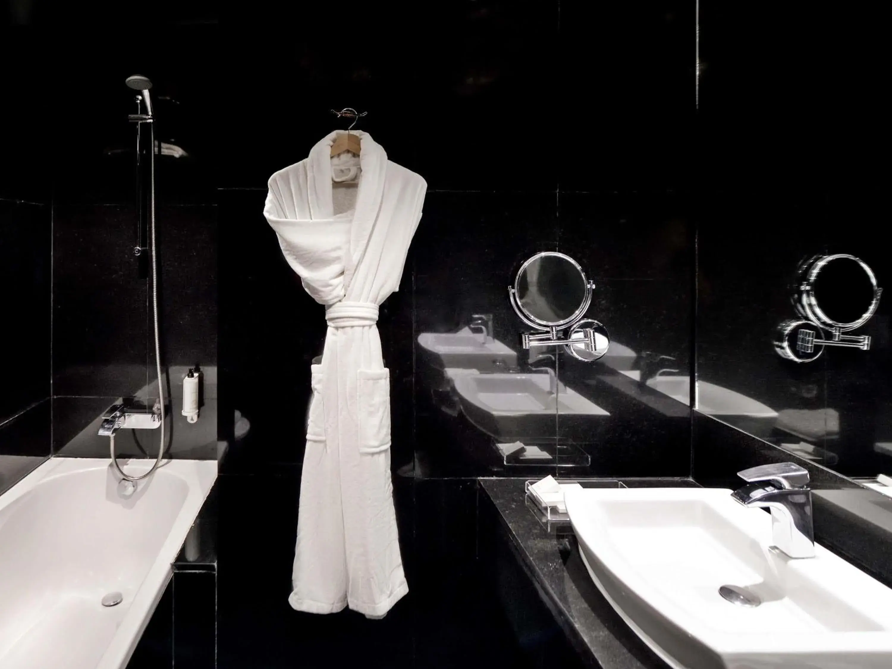 Two-Bedroom Family Suite in Mövenpick Hotel Casablanca Two-Bedroom Family Suite in Mövenpick Hotel Casablanca