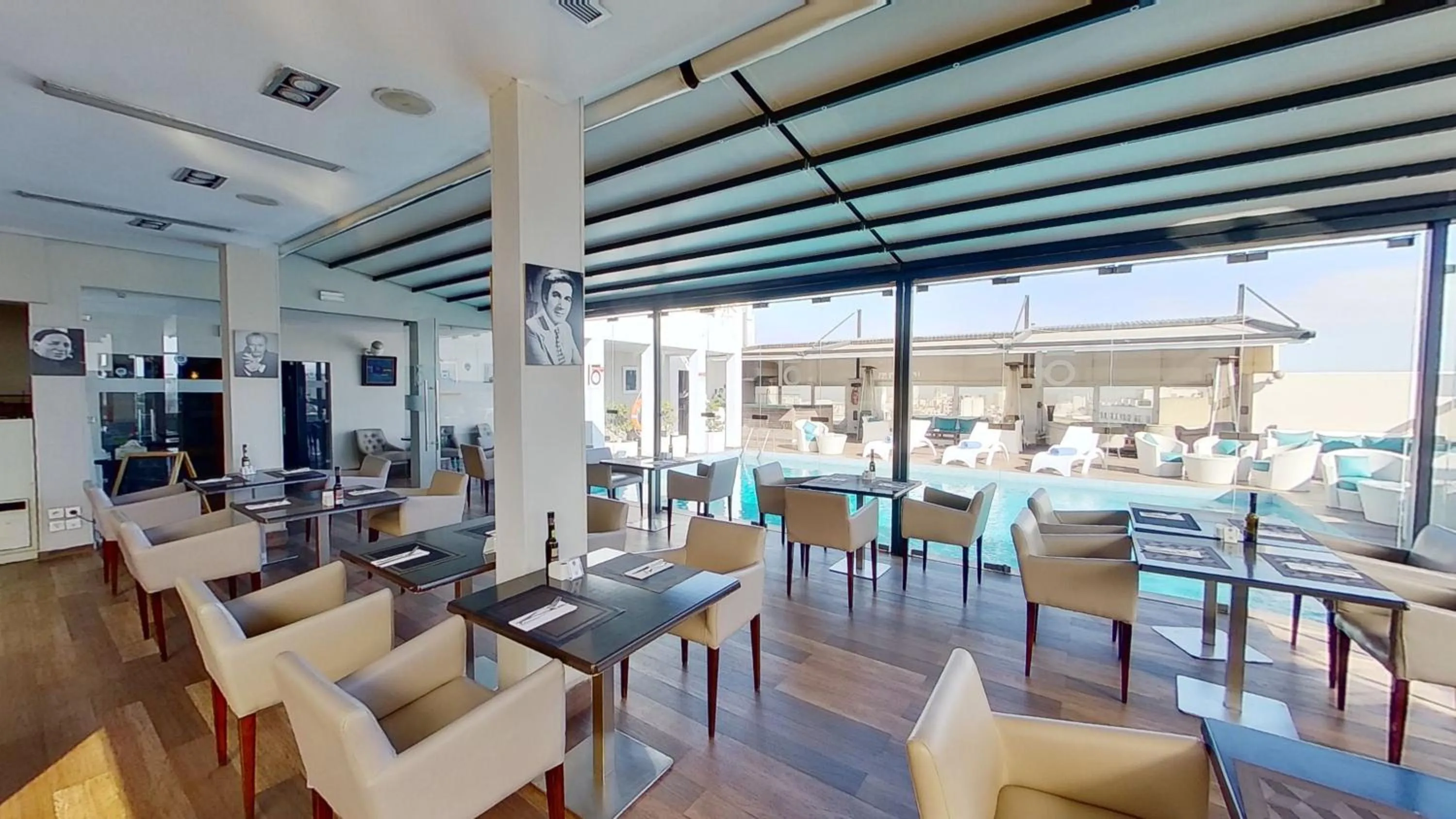 Restaurant/places to eat in Mövenpick Hotel Casablanca