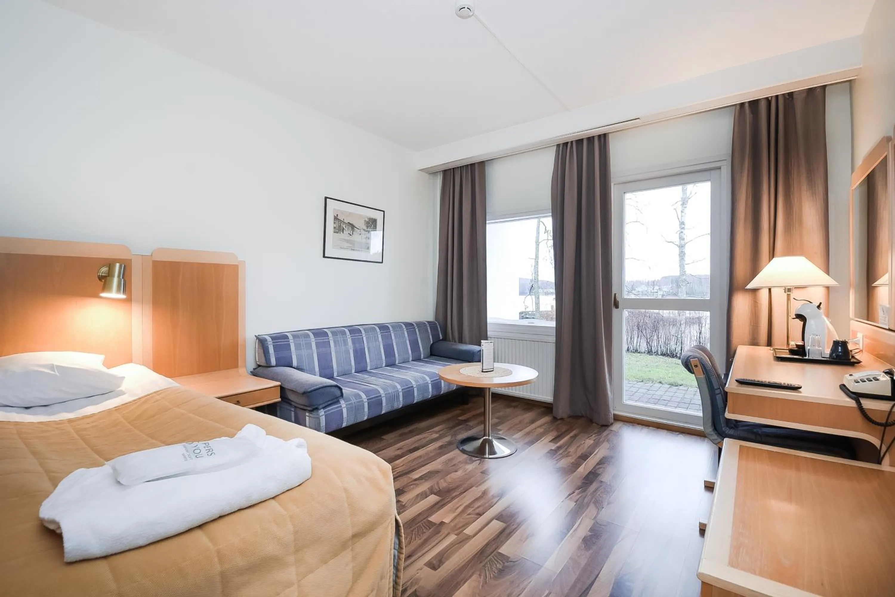 Bed in Hotel Kumpeli Spa