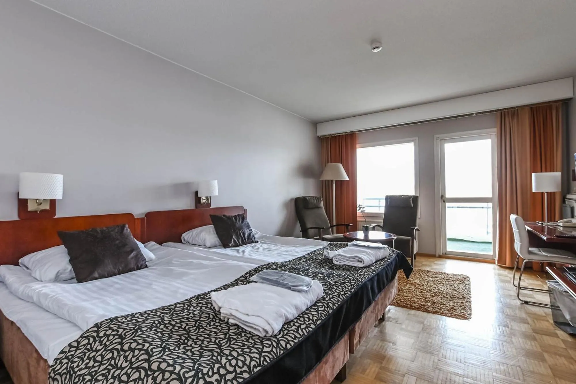 Photo of the whole room, Bed in Hotel Kumpeli Spa