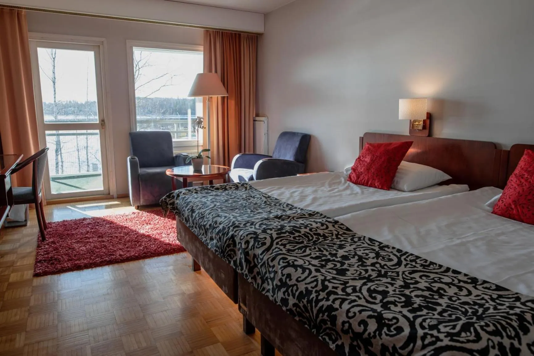 Bedroom, Bed in Hotel Kumpeli Spa