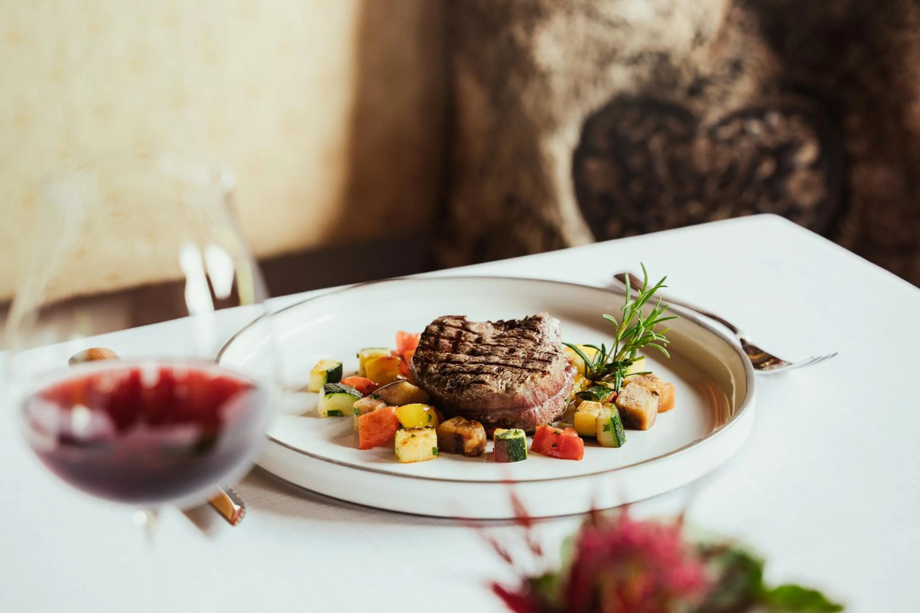 Restaurant/places to eat in Hotel Grien