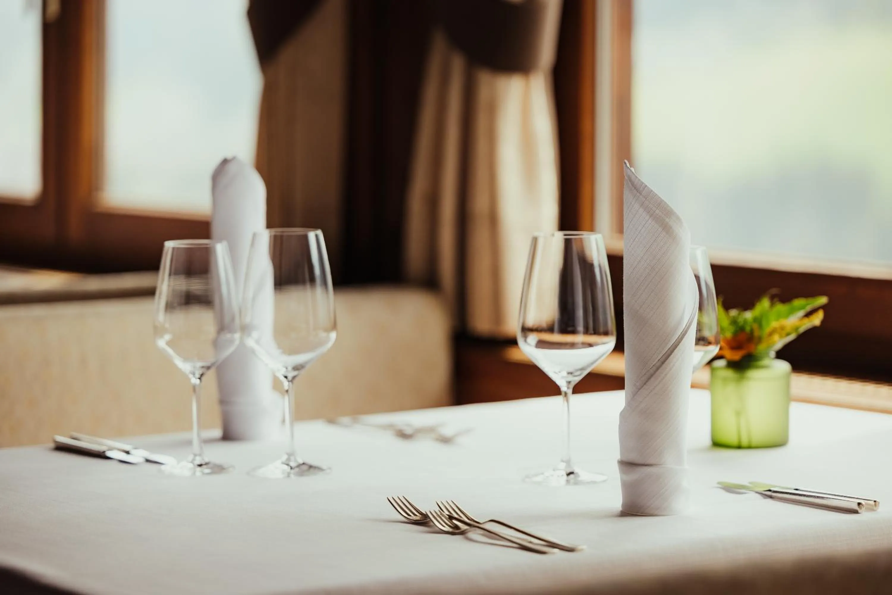 Restaurant/places to eat in Hotel Grien