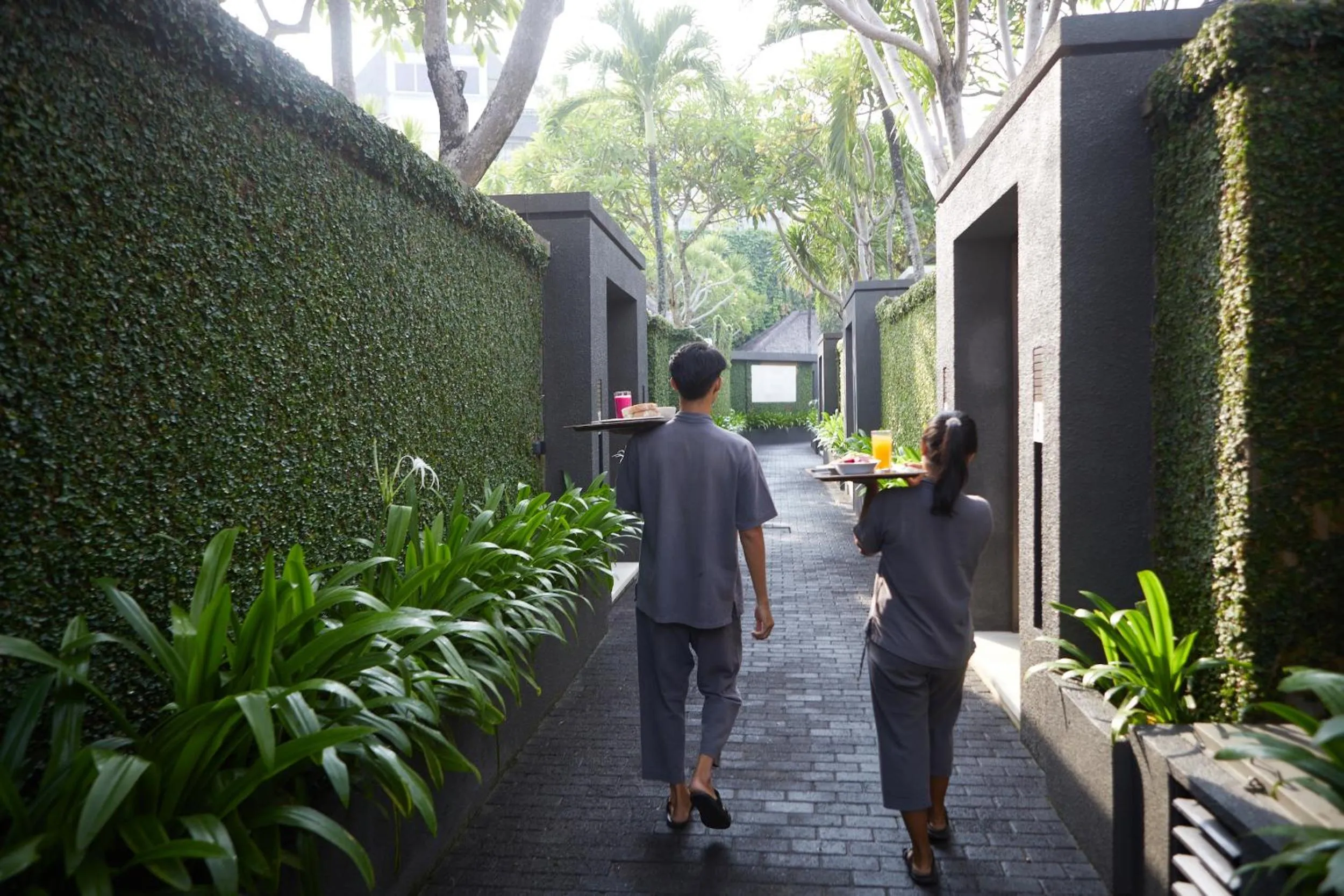 Staff in Ahimsa Beach