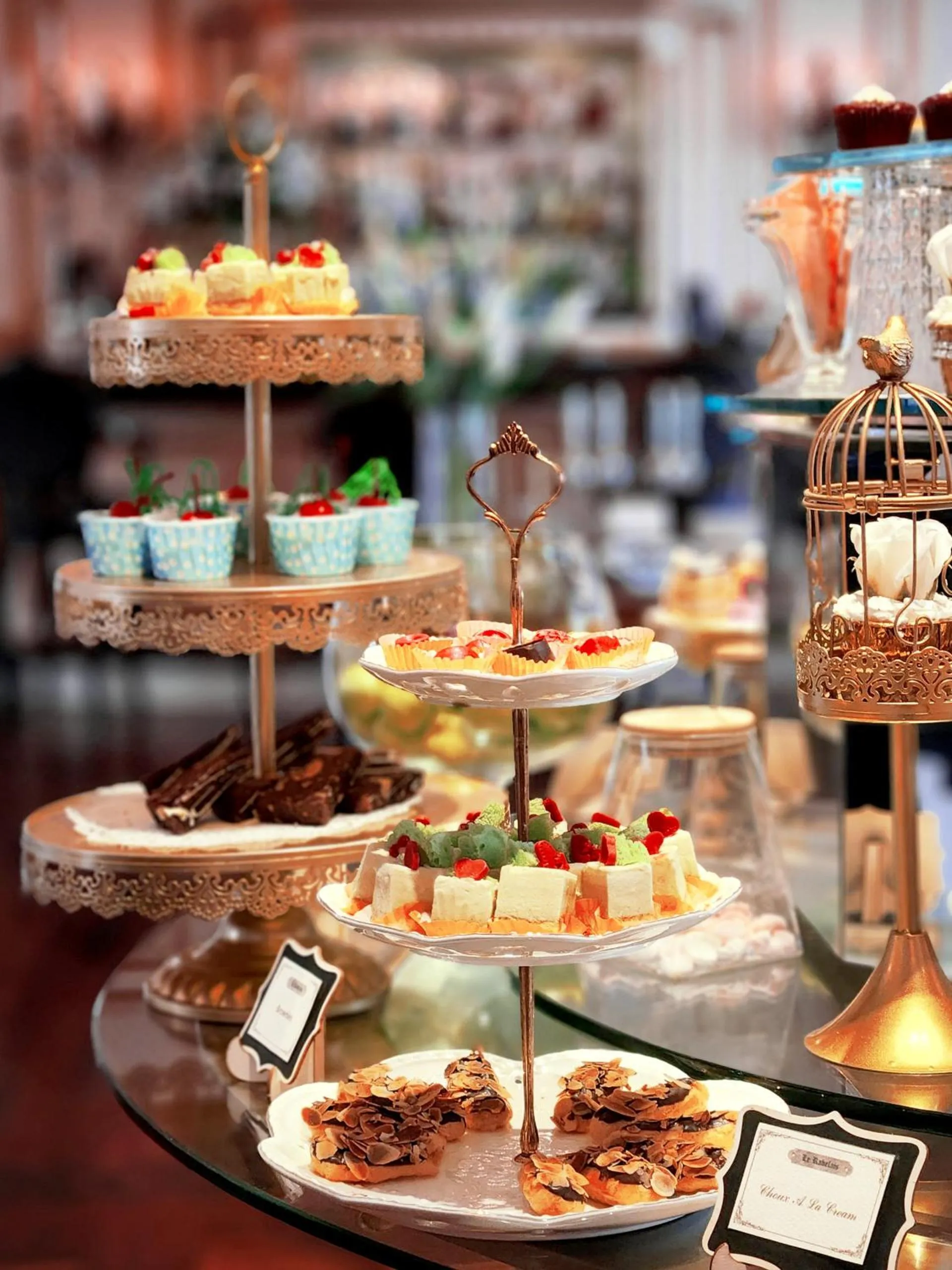 Food and drinks in Dalat Palace Heritage Hotel