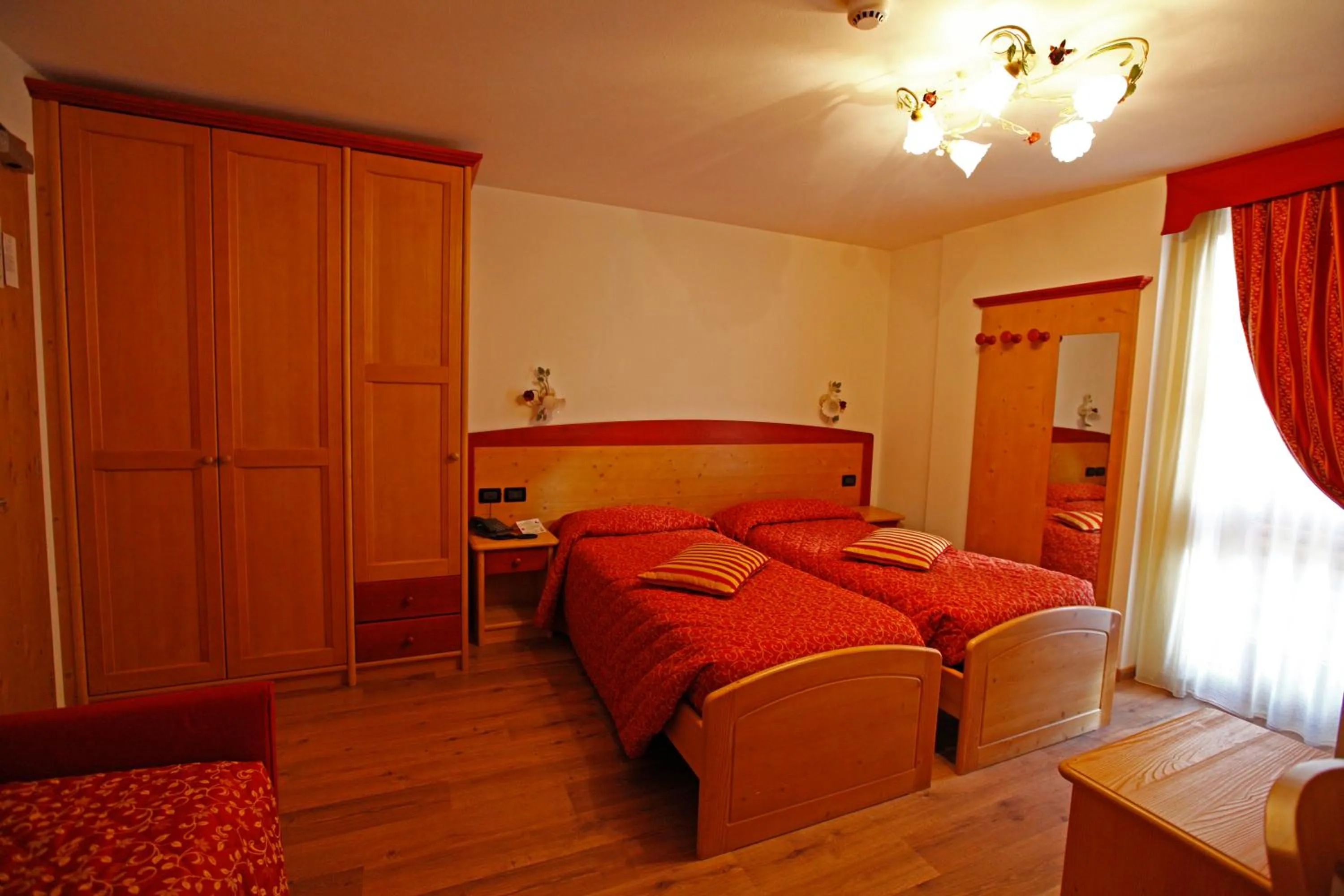 Bedroom, Bed in Hotel Il Maniero