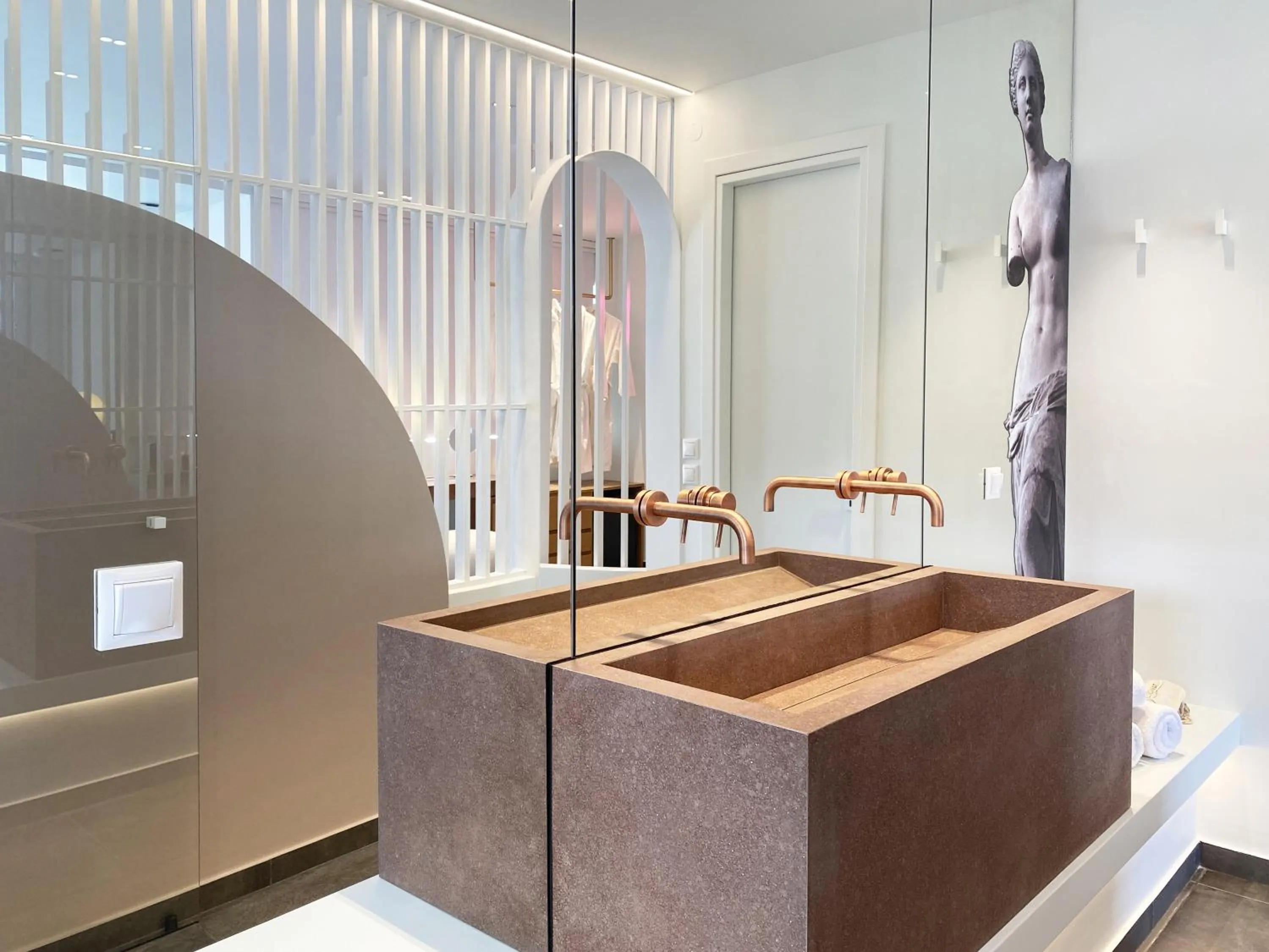 Bathroom in Thomais Boutique Hotel