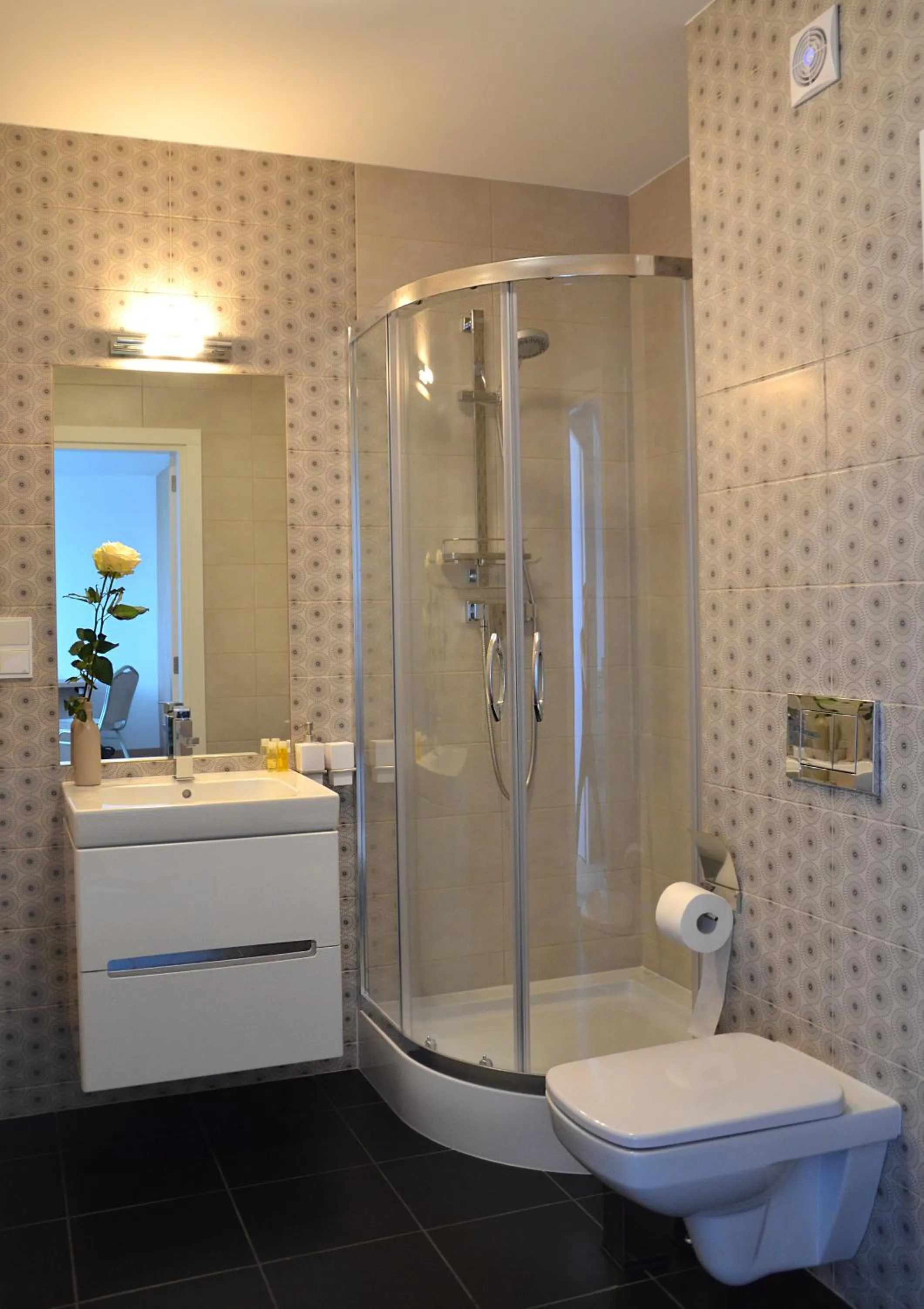 Bathroom in Hotel Avangarda
